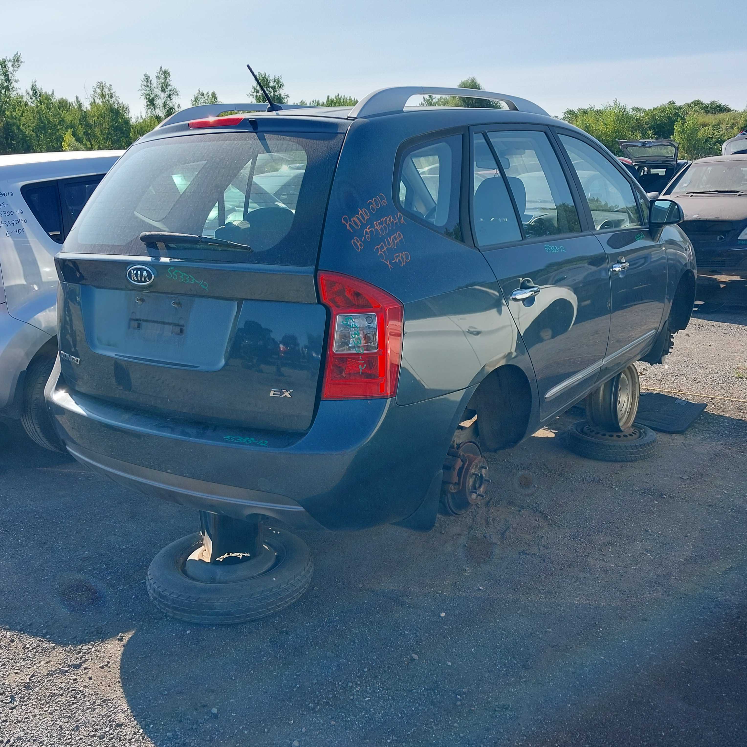 KIA RONDO 2012