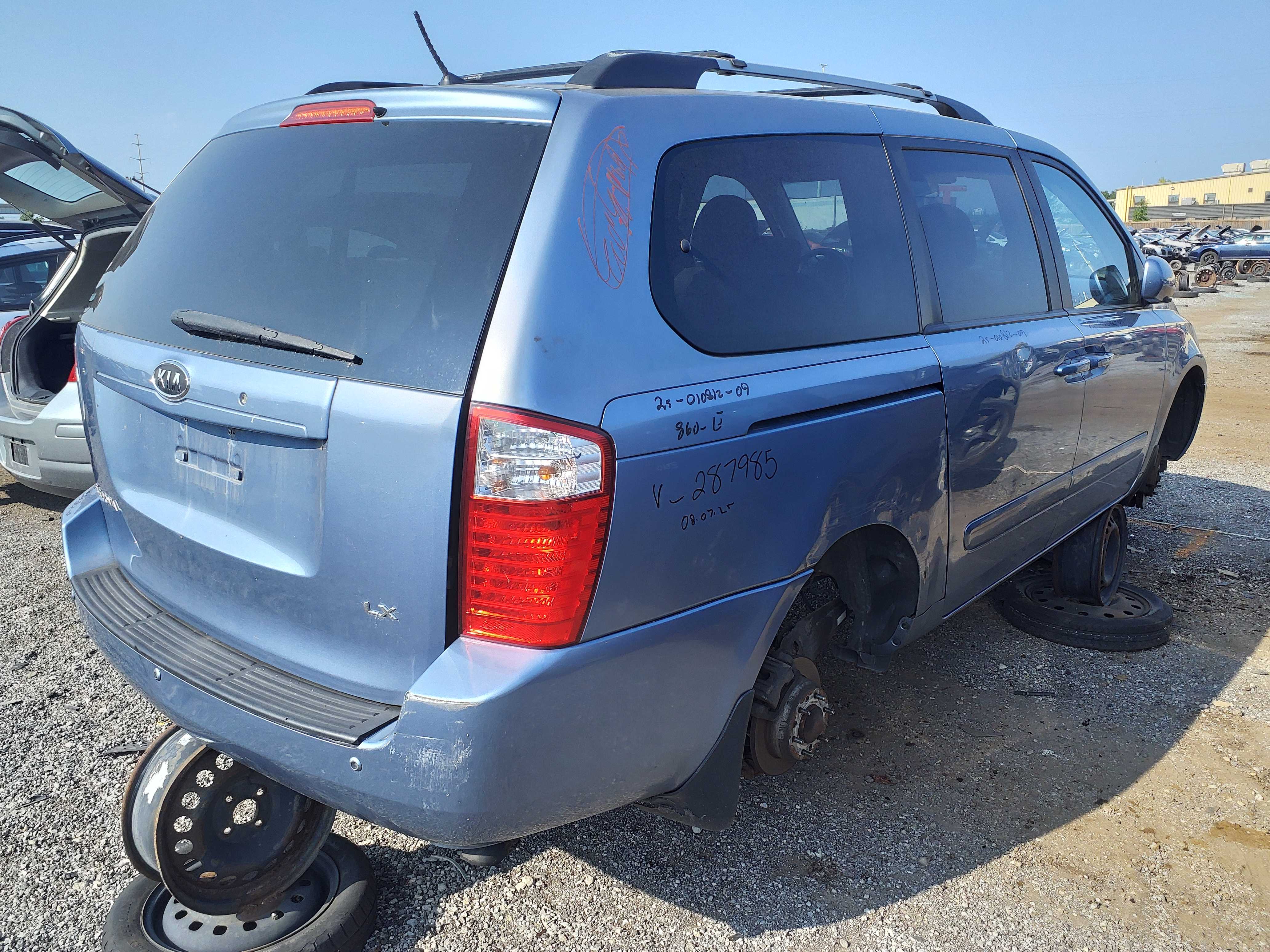 KIA SEDONA 2009