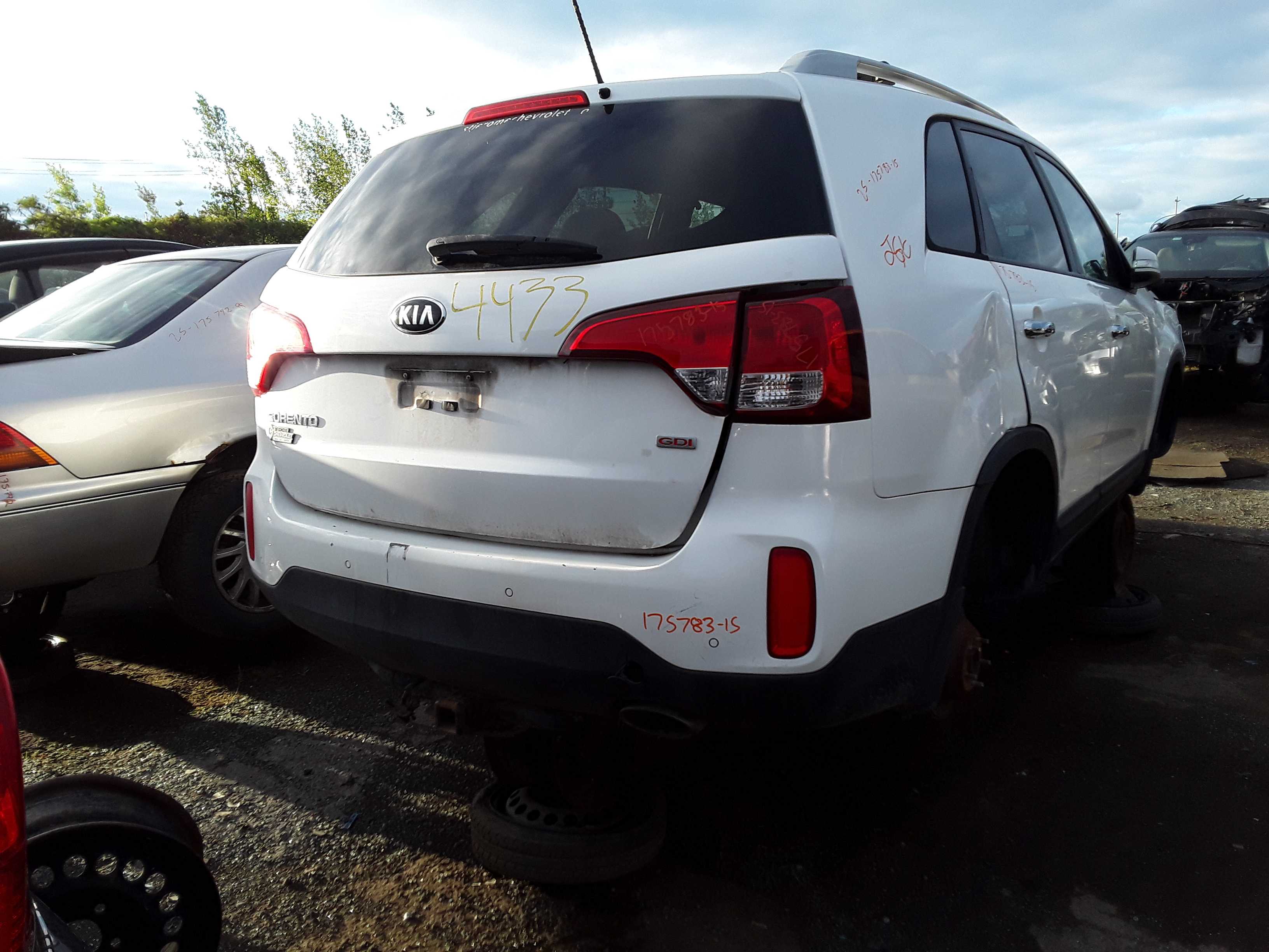 KIA SORENTO 2015