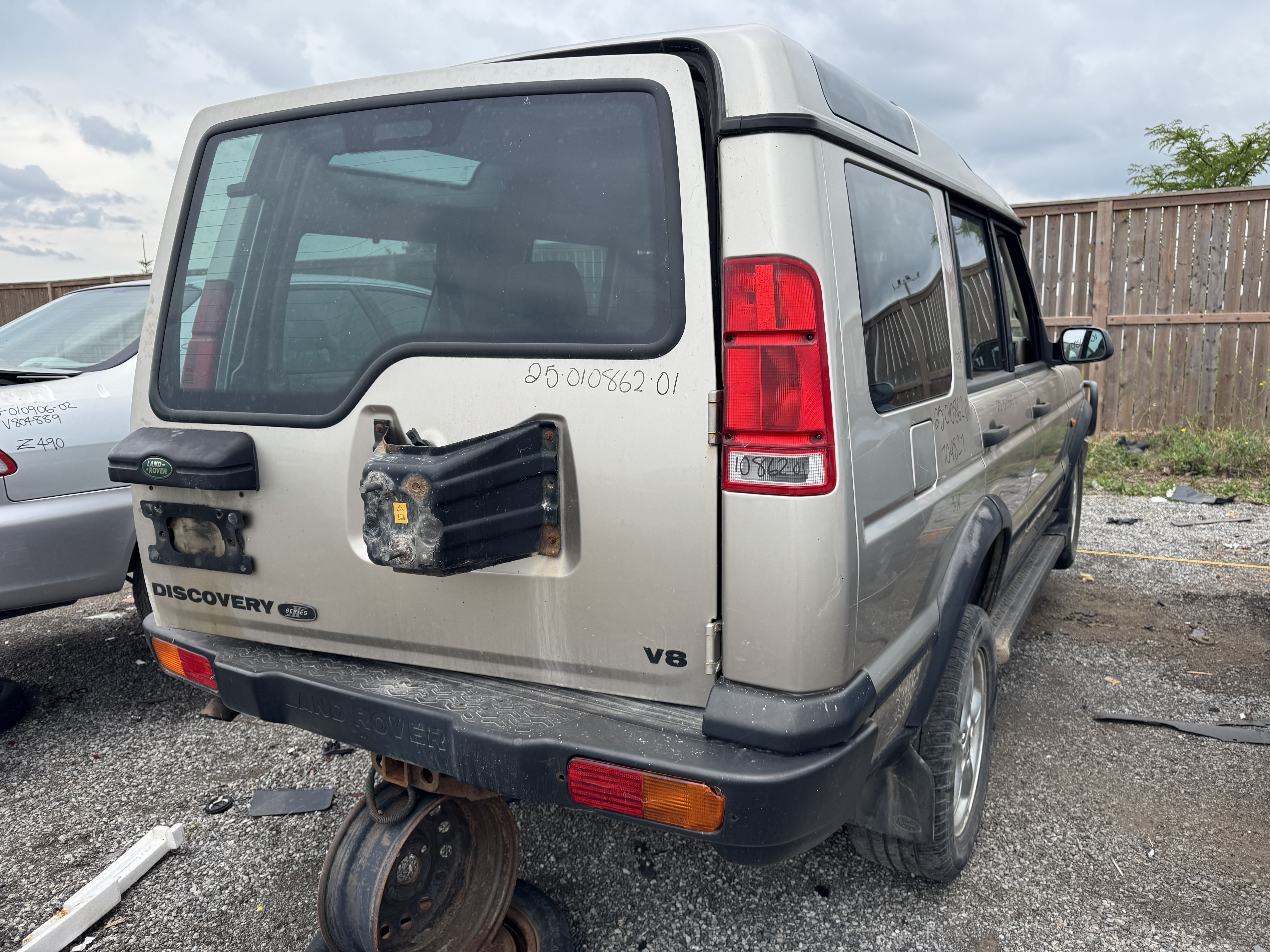 LAND ROVER DISCOVERY 2001