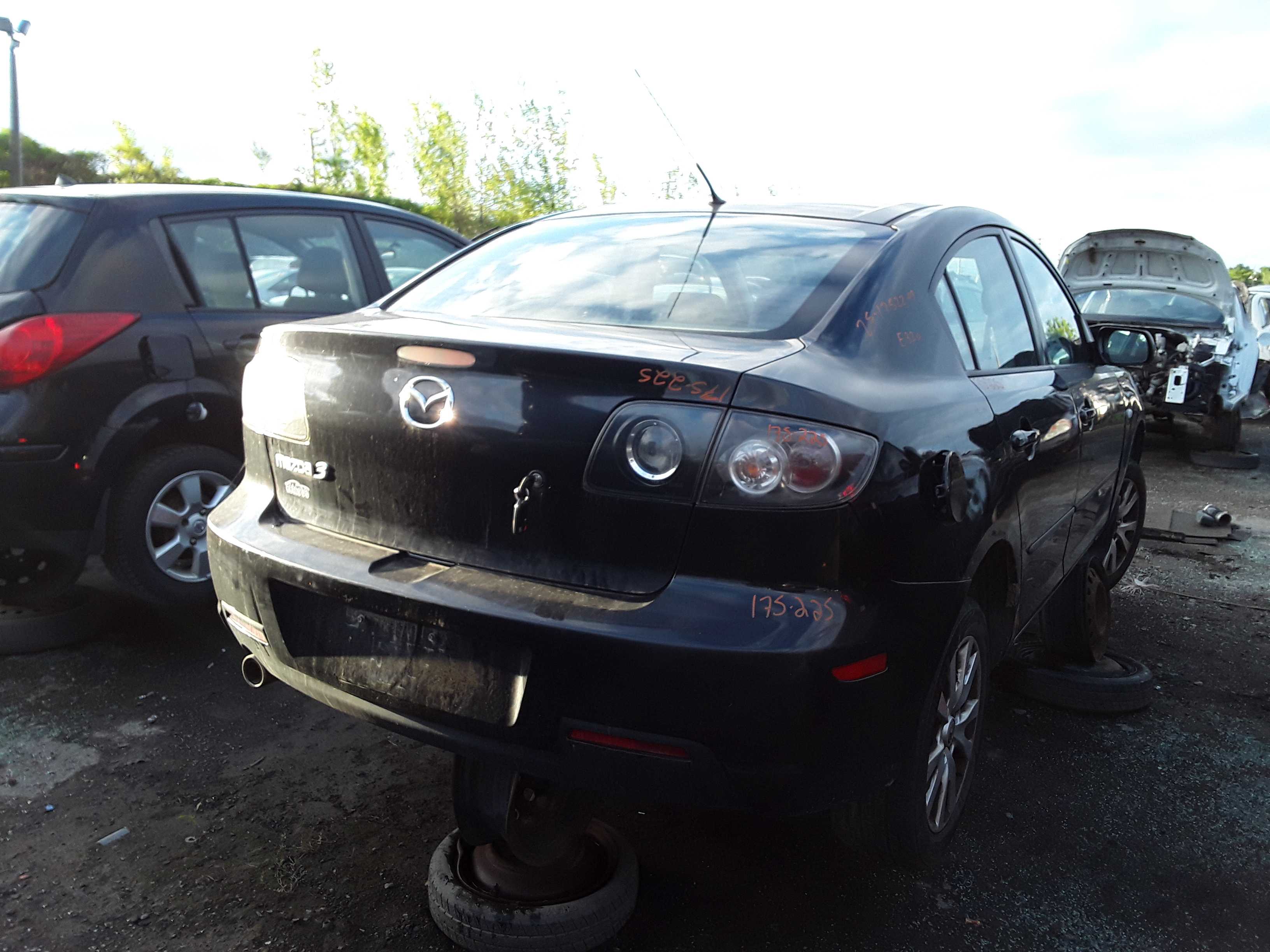 MAZDA MAZDA3 2009