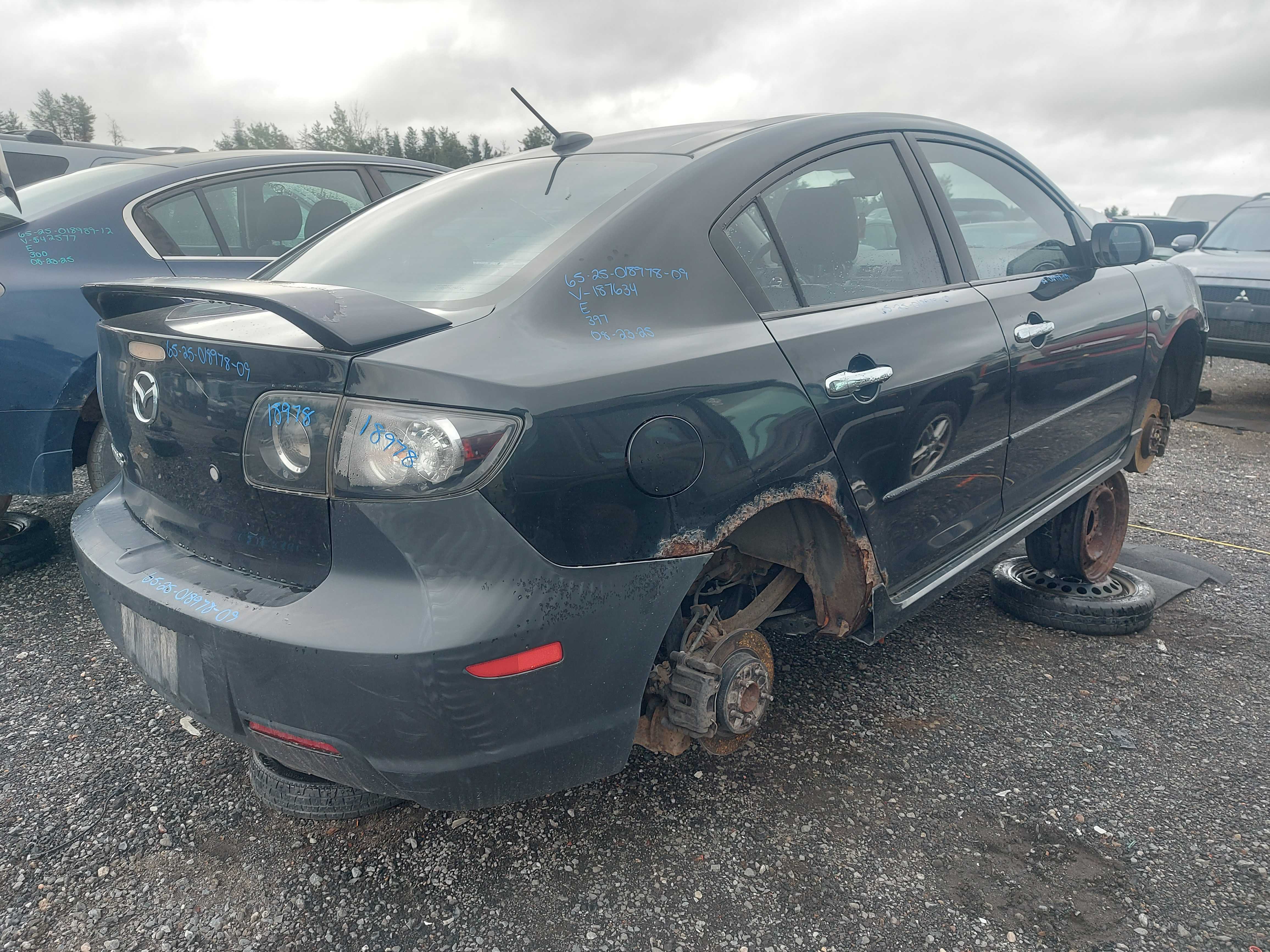 MAZDA MAZDA3 2009