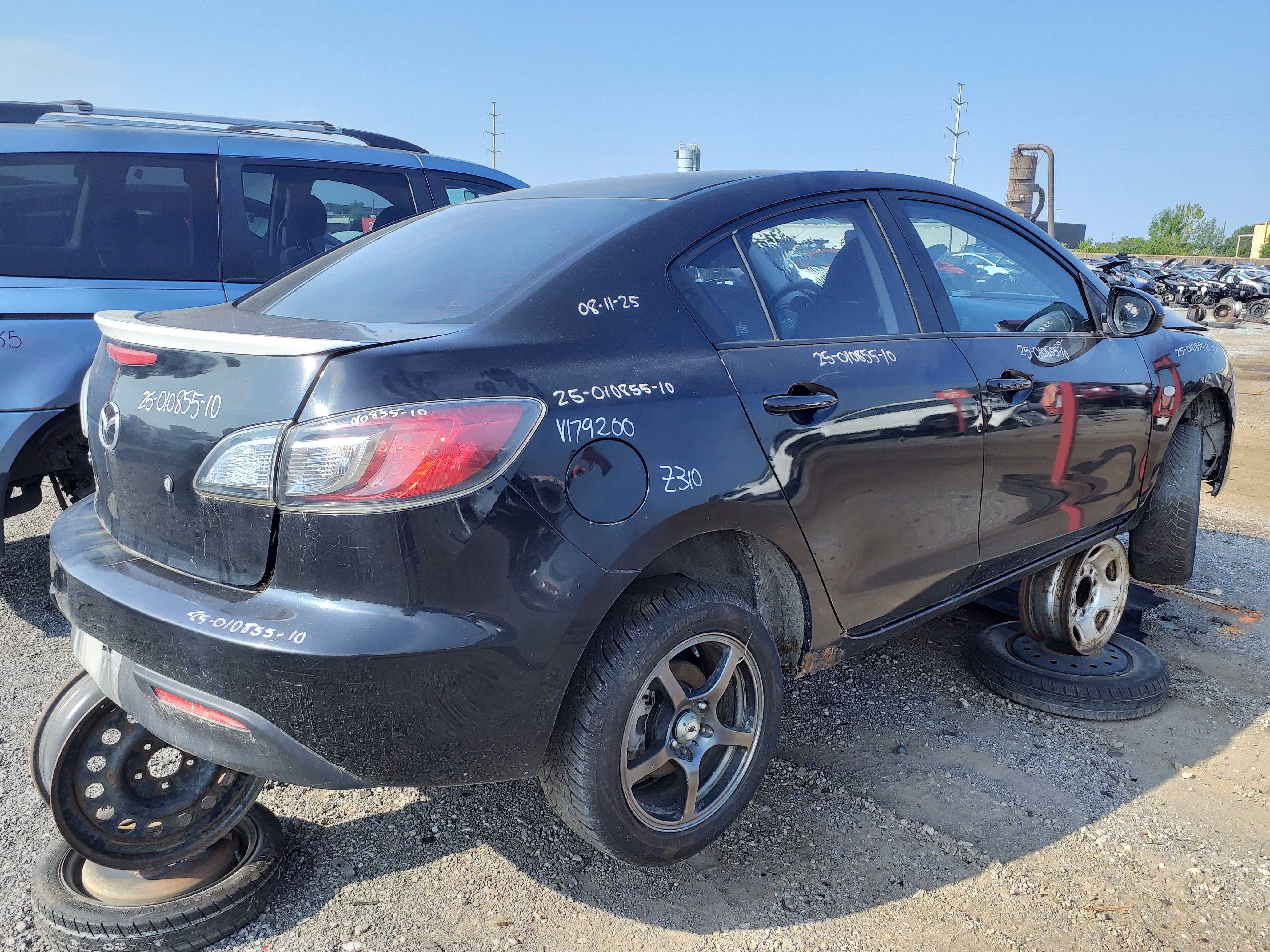 MAZDA MAZDA3 2010