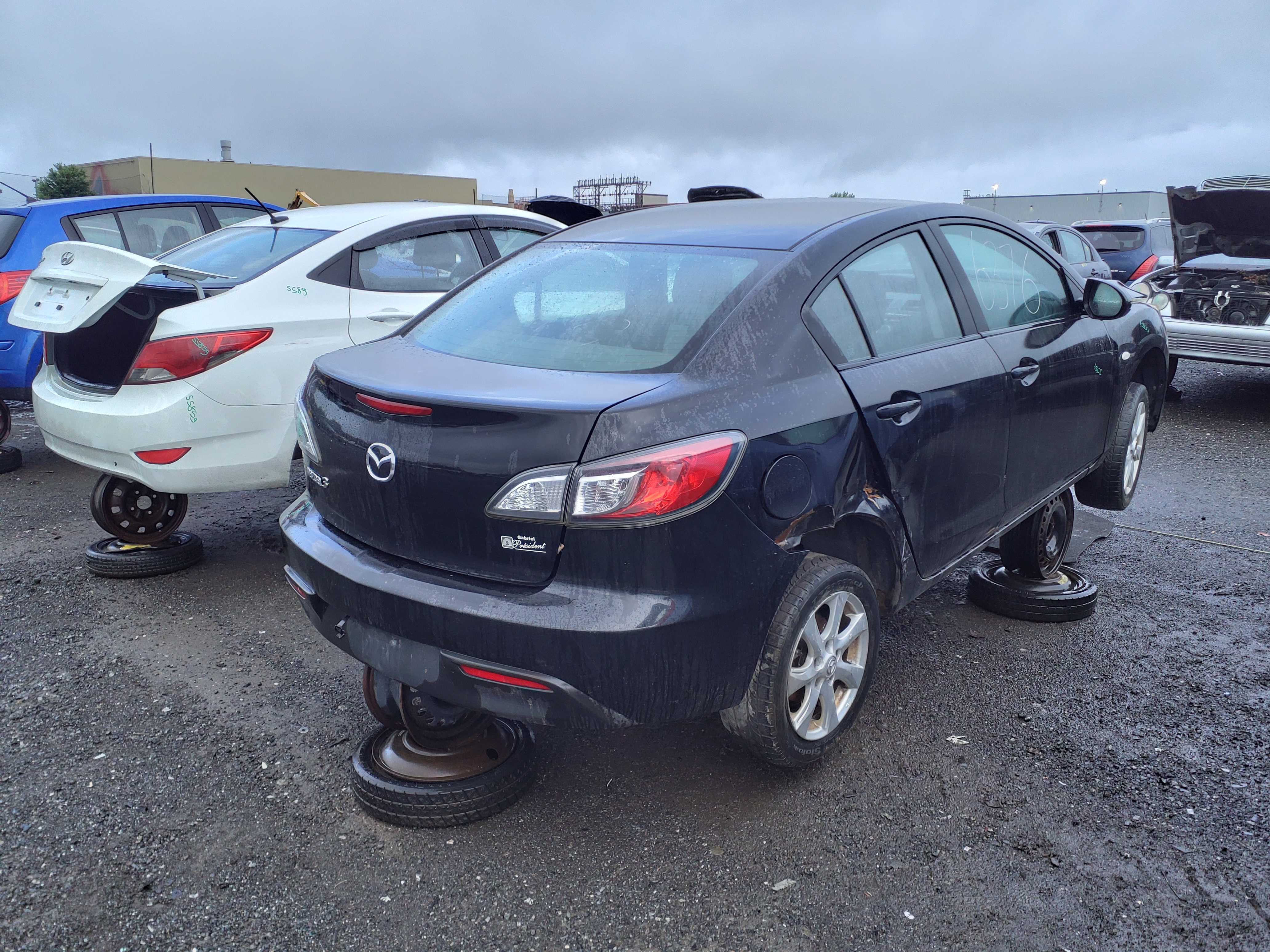 MAZDA MAZDA3 2010