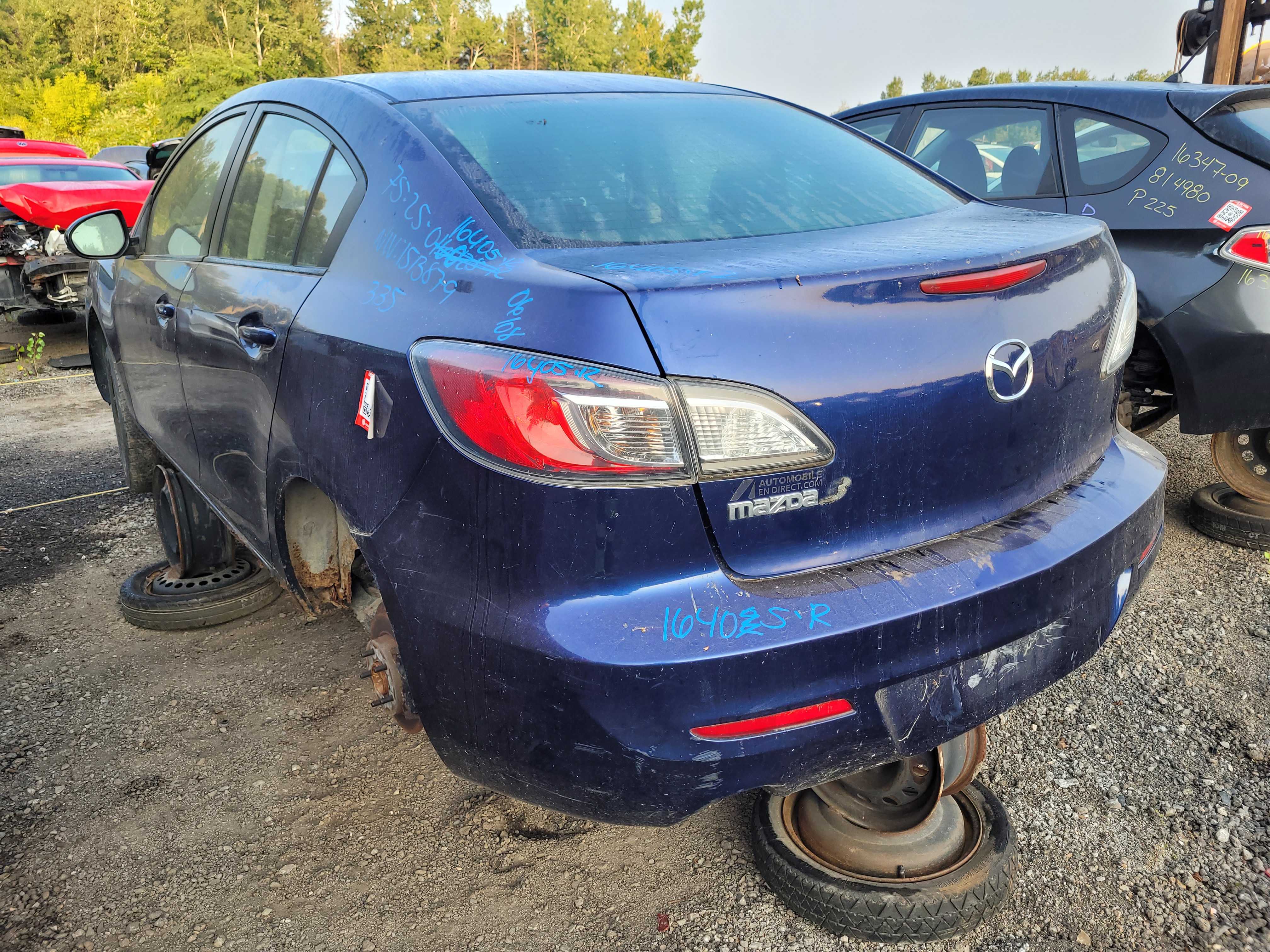 MAZDA MAZDA3 2012
