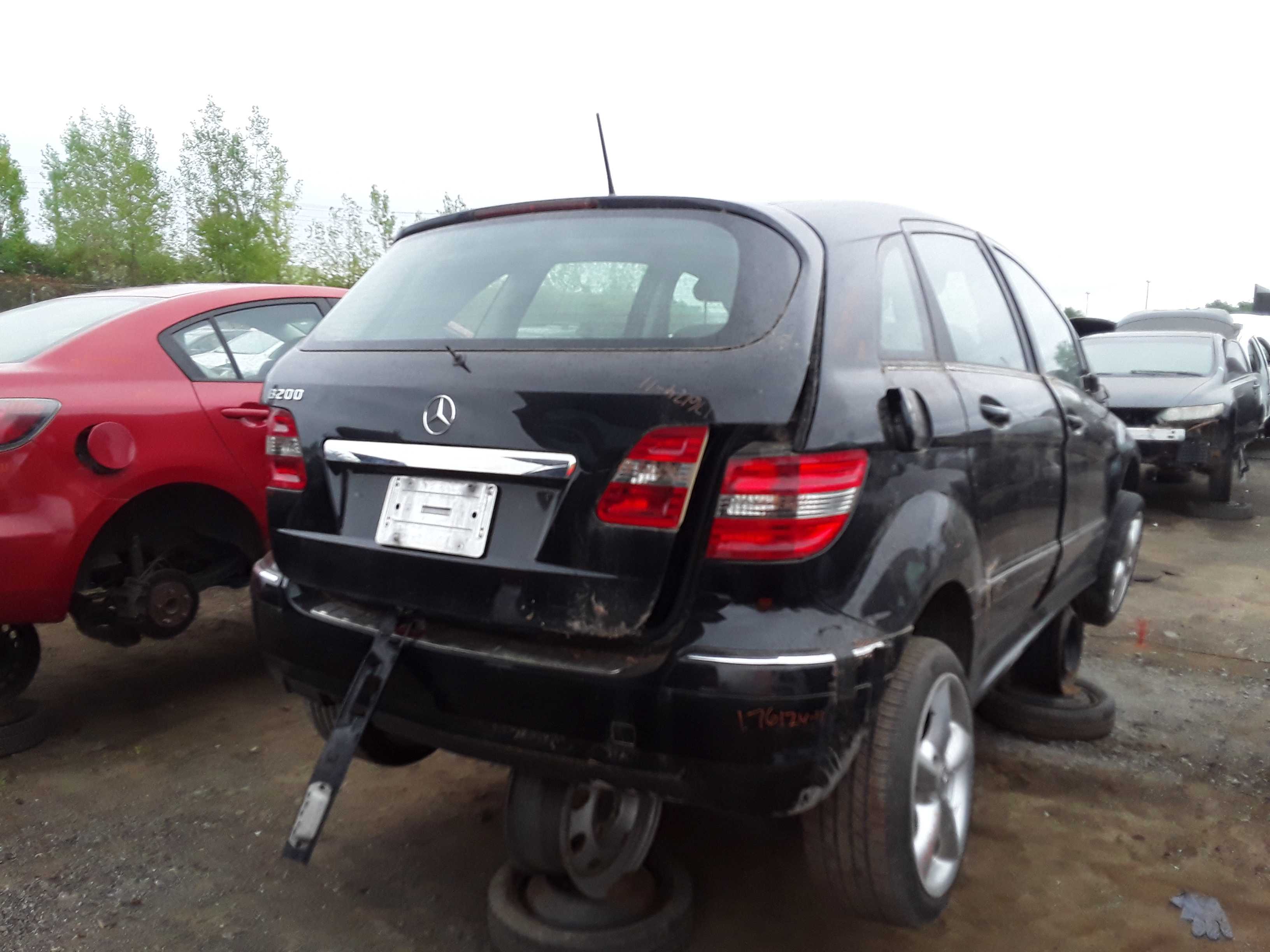 MERCEDES-BENZ B-CLASS 2011