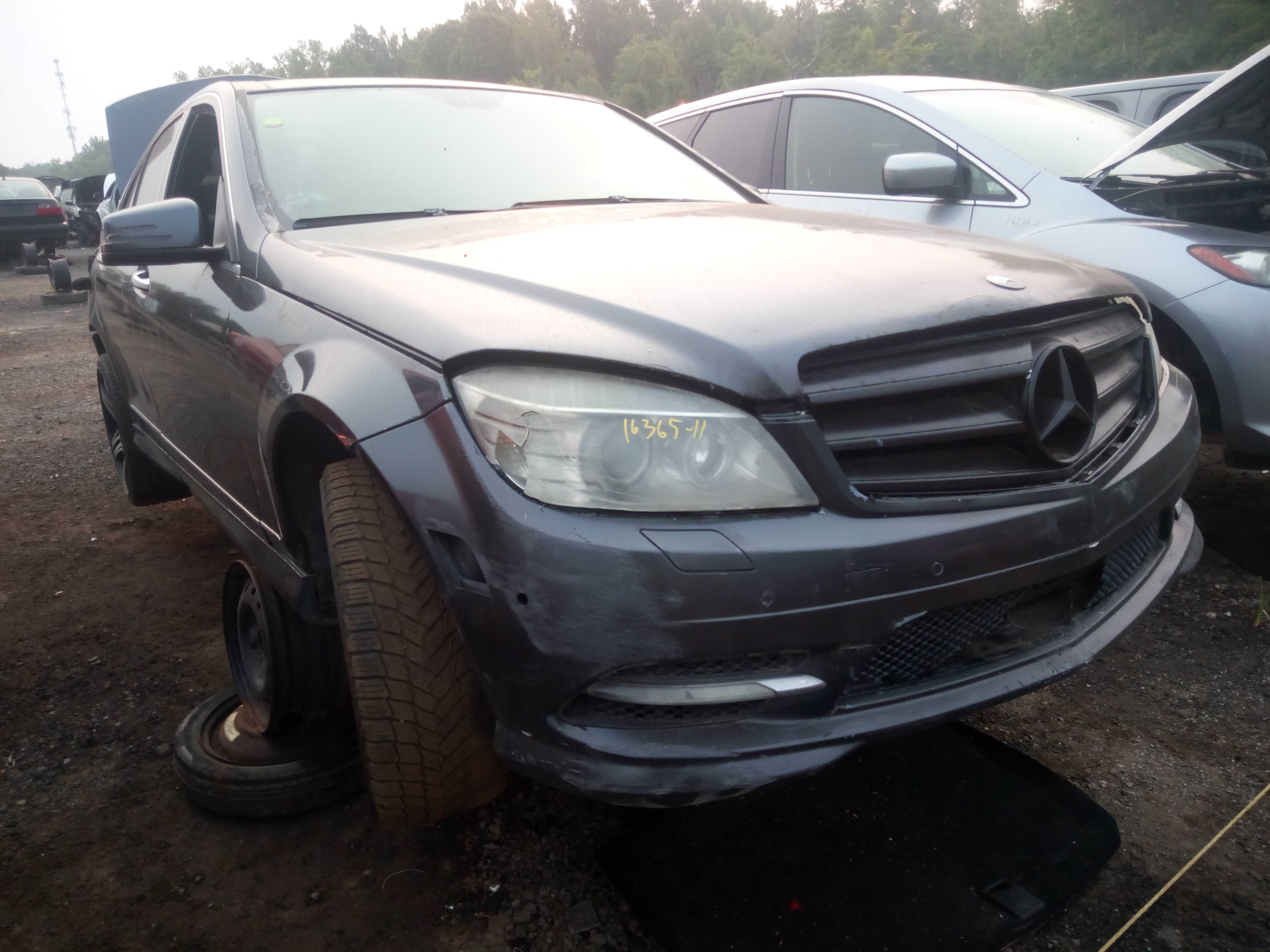 MERCEDES-BENZ C-CLASS 2011