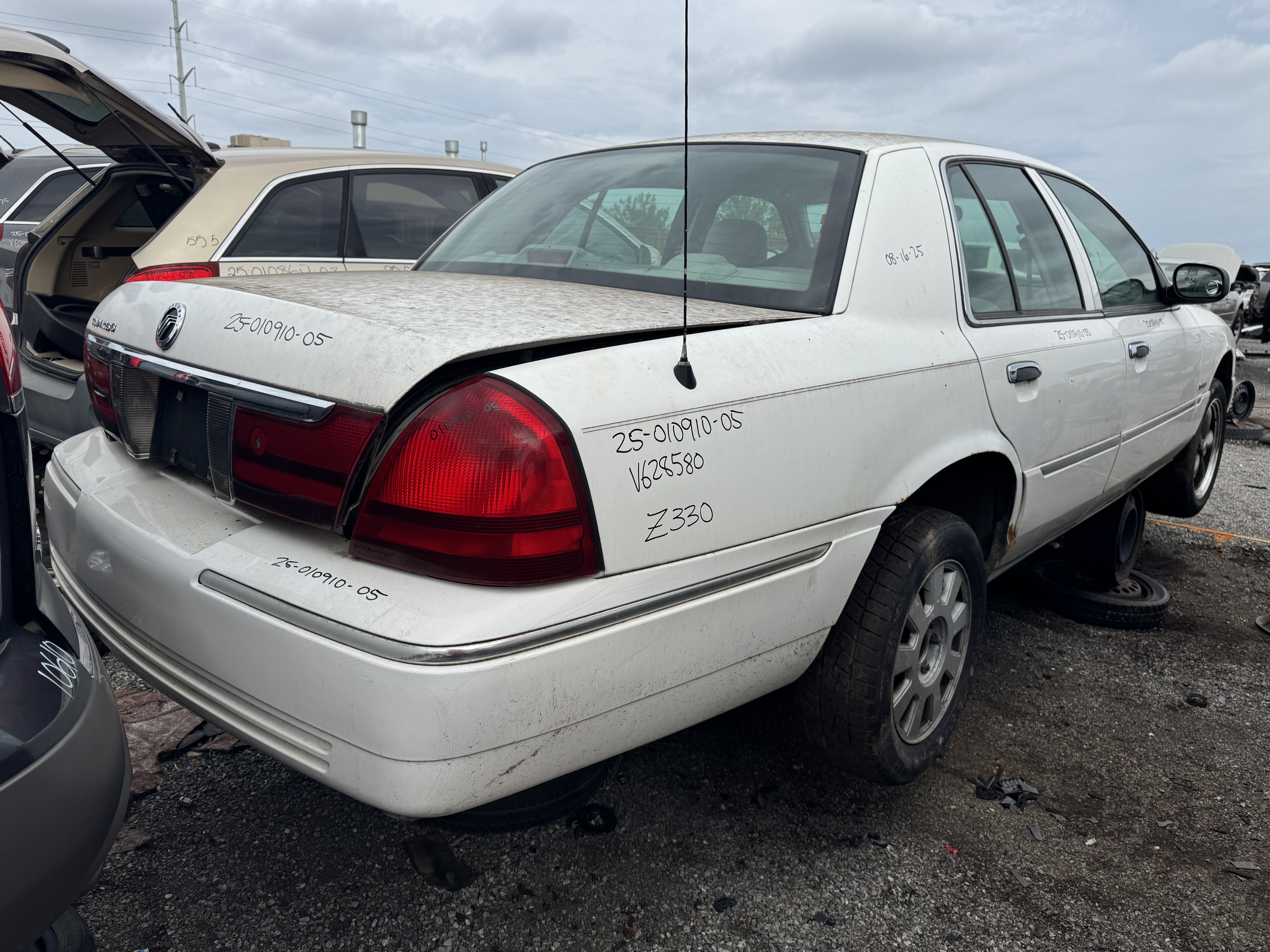 MERCURY GRAND MARQUIS 2005