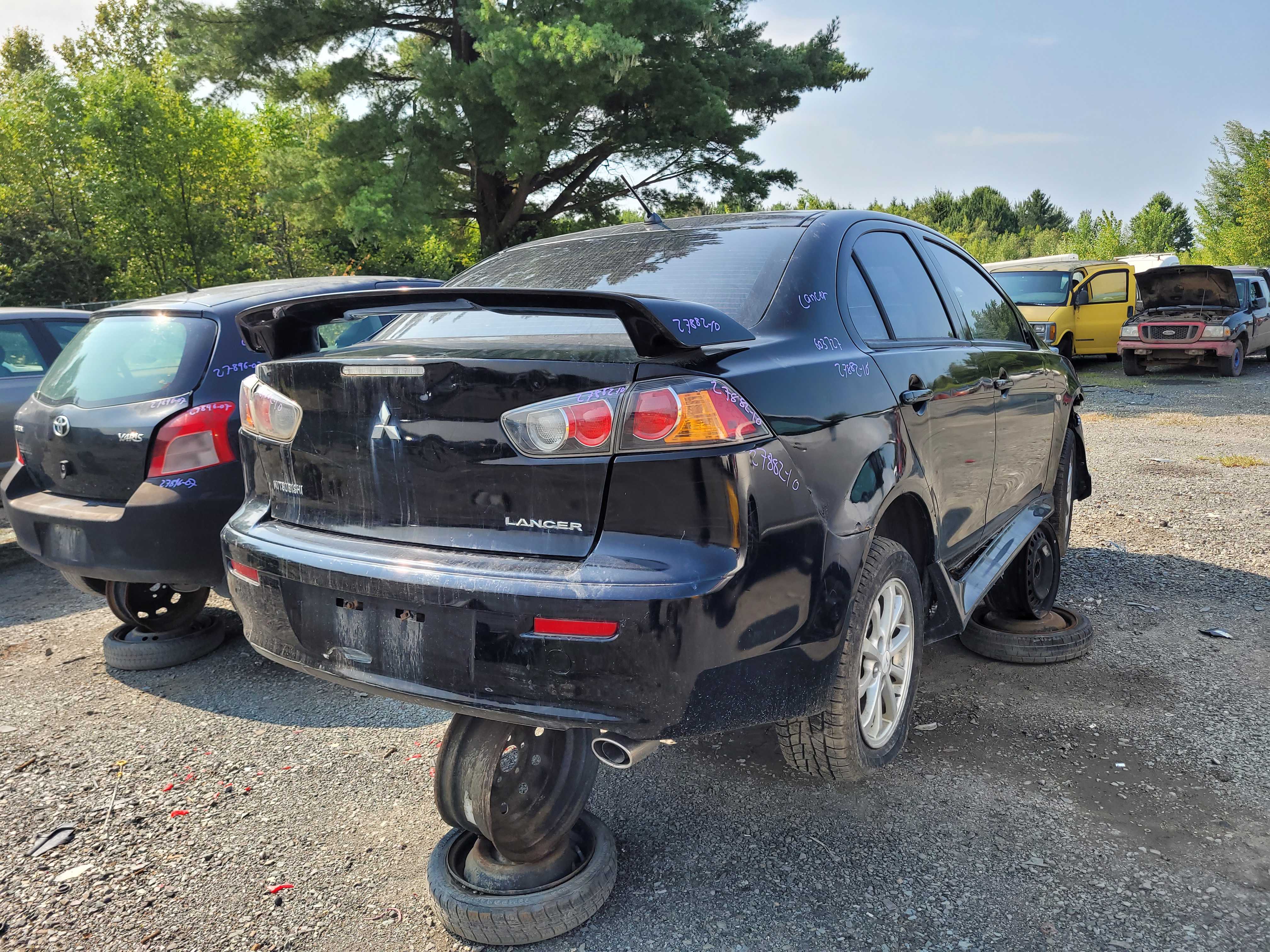 MITSUBISHI LANCER 2010