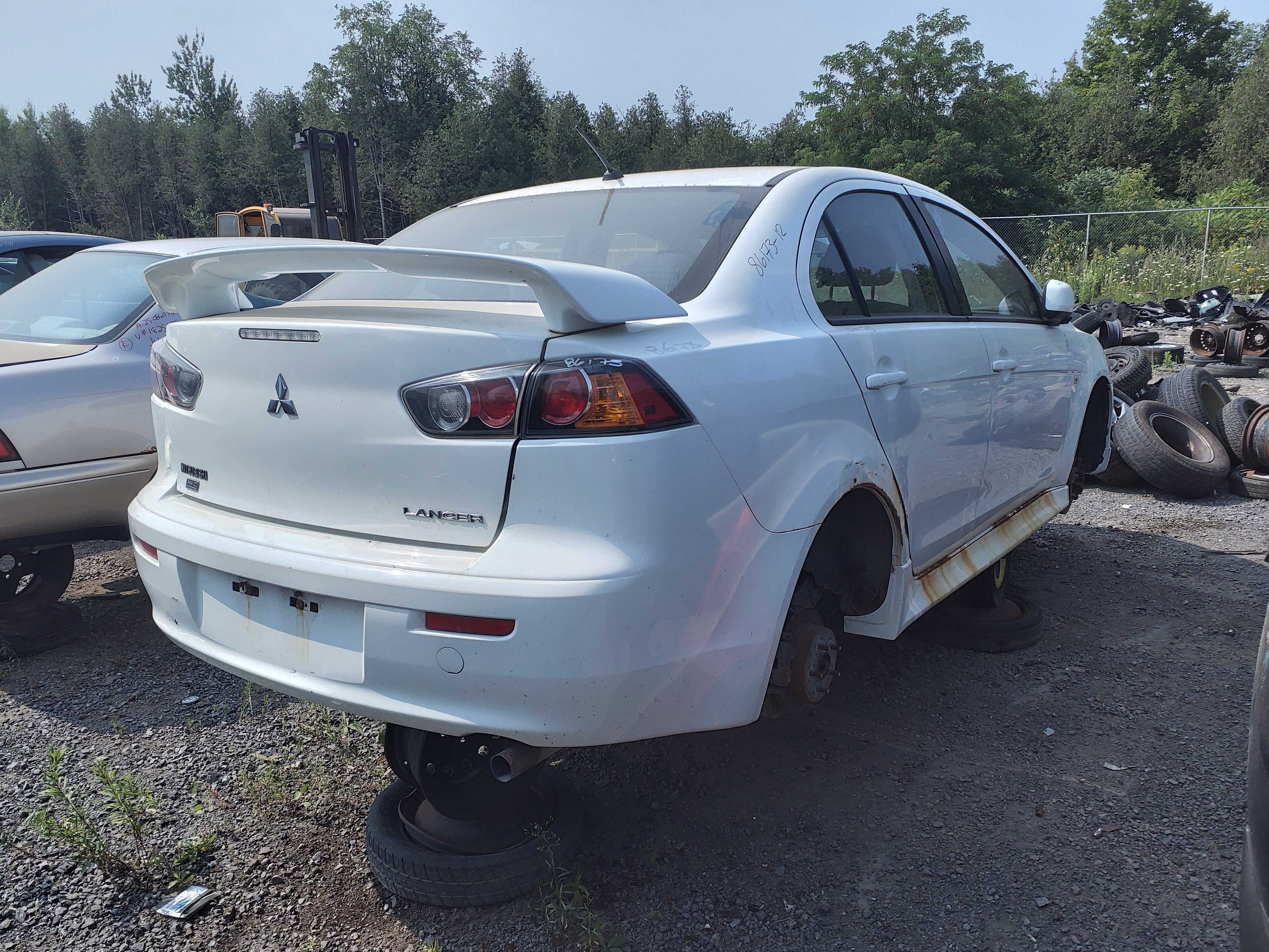 MITSUBISHI LANCER 2012