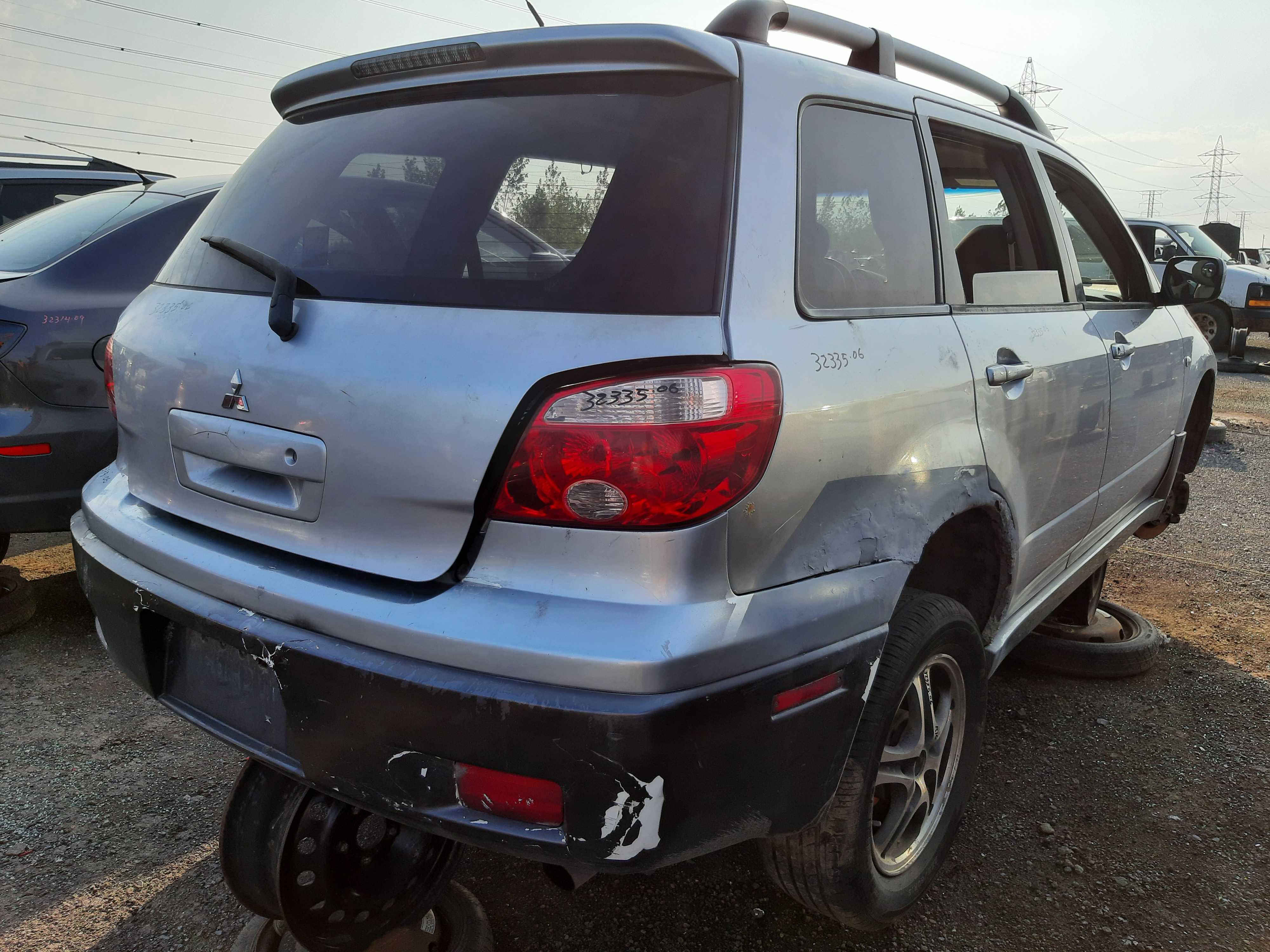 MITSUBISHI OUTLANDER 2006