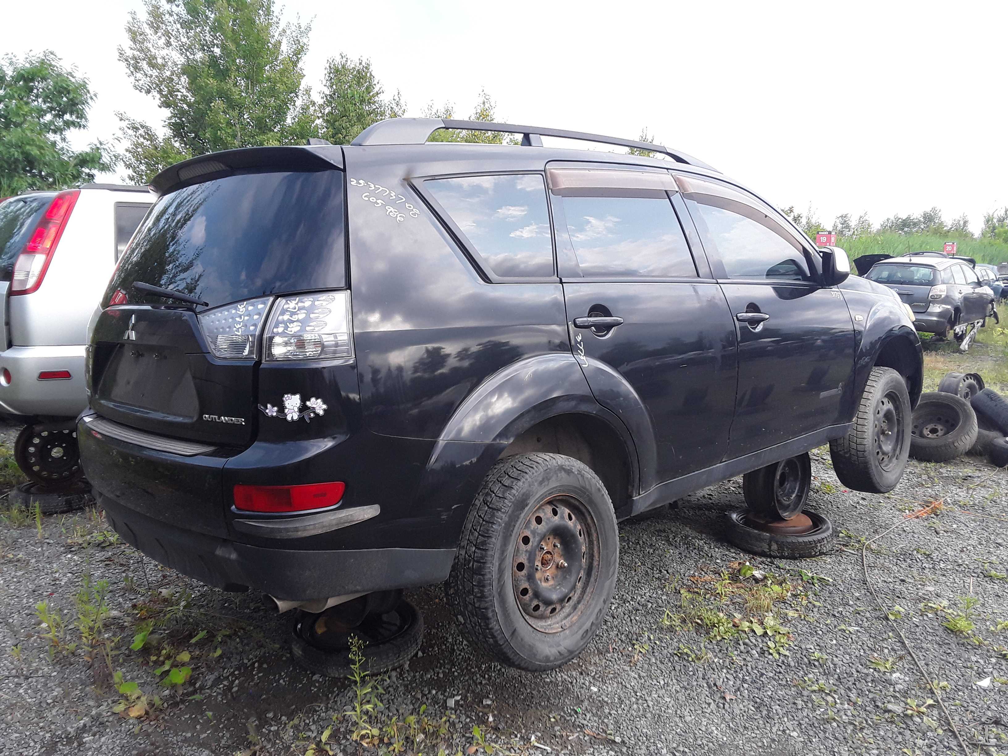 MITSUBISHI OUTLANDER 2008