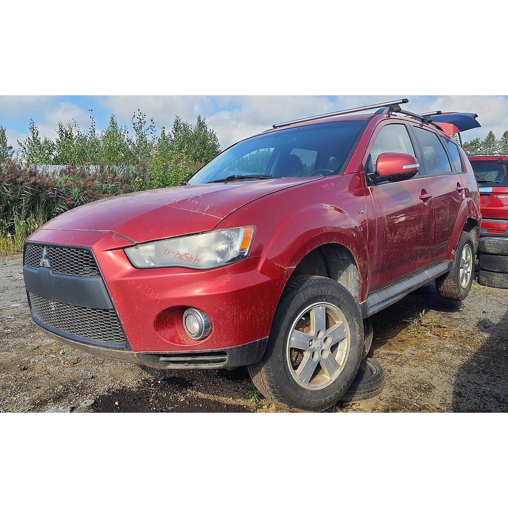 MITSUBISHI OUTLANDER 2011