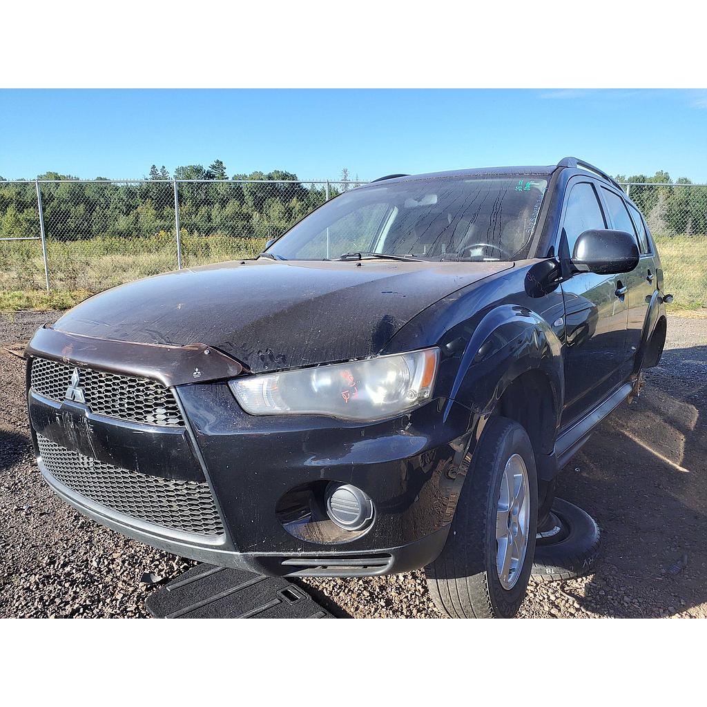 MITSUBISHI OUTLANDER 2012