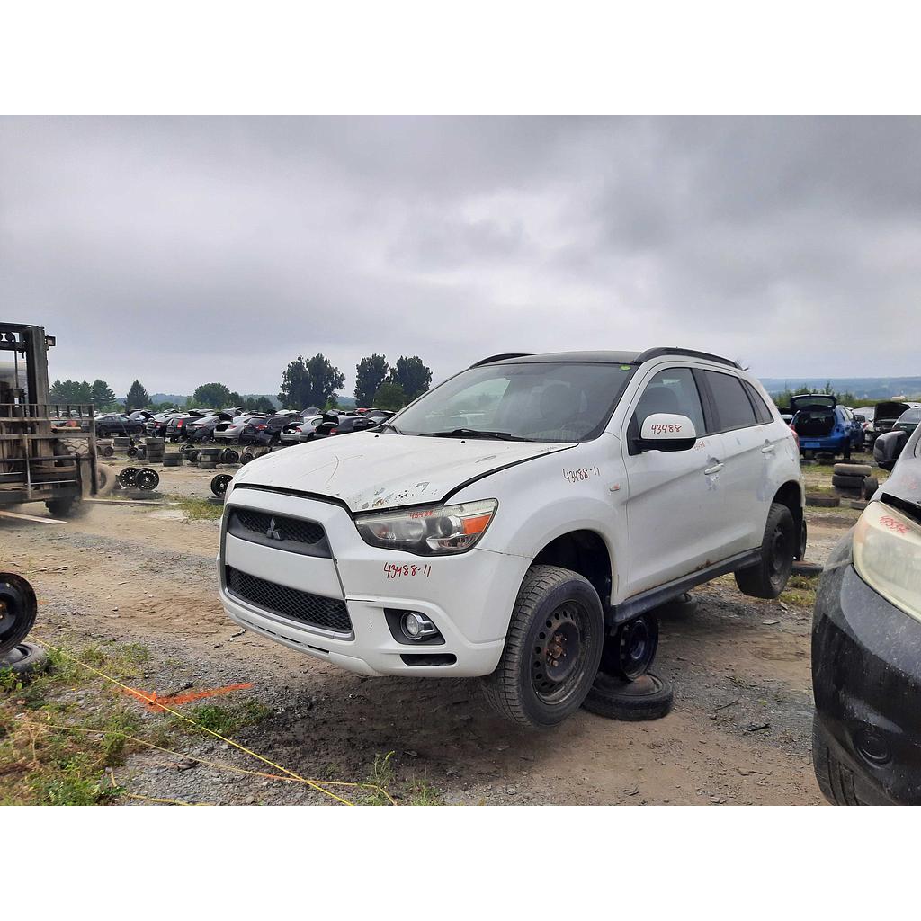 MITSUBISHI RVR 2011