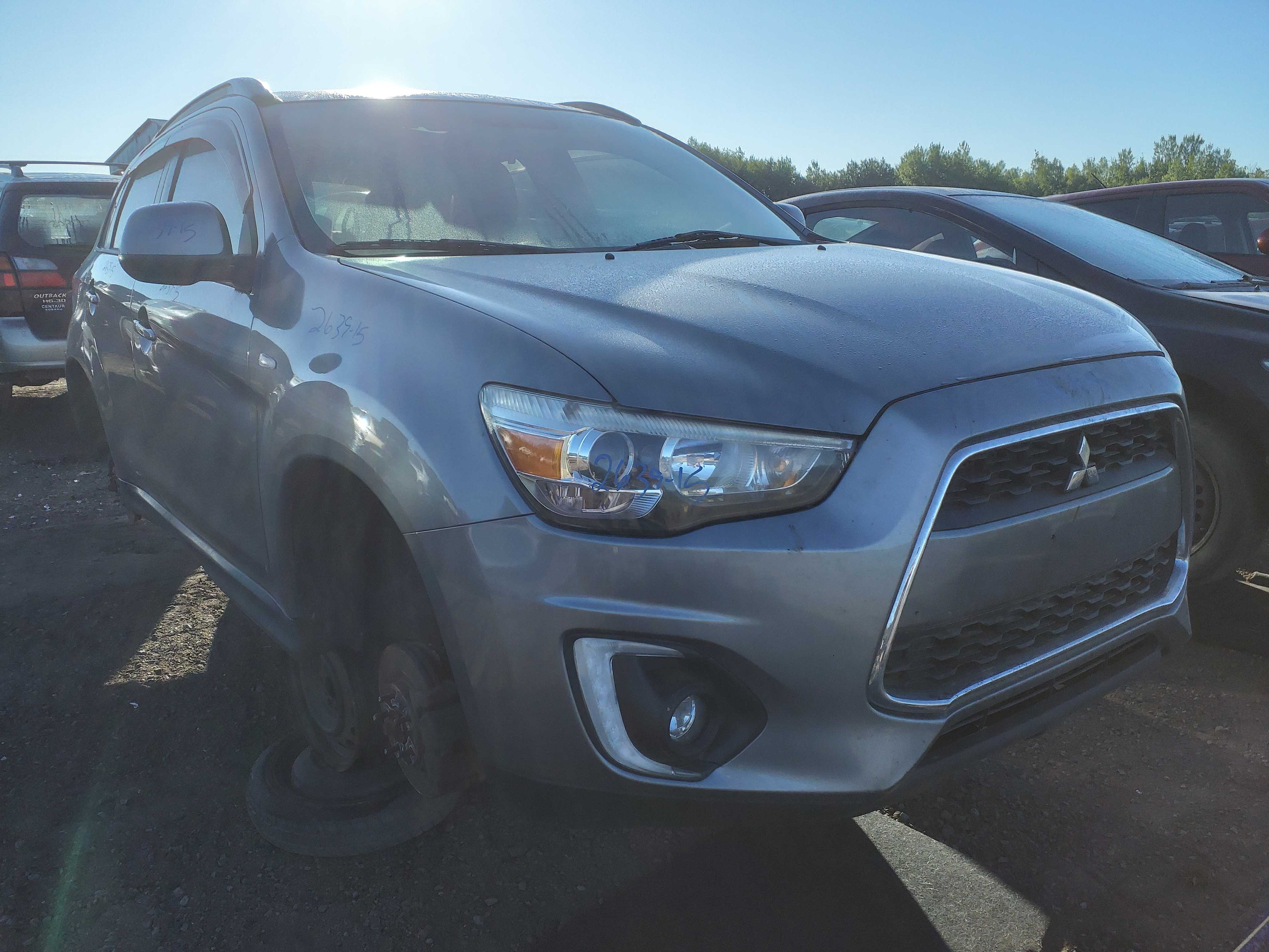 MITSUBISHI RVR 2015