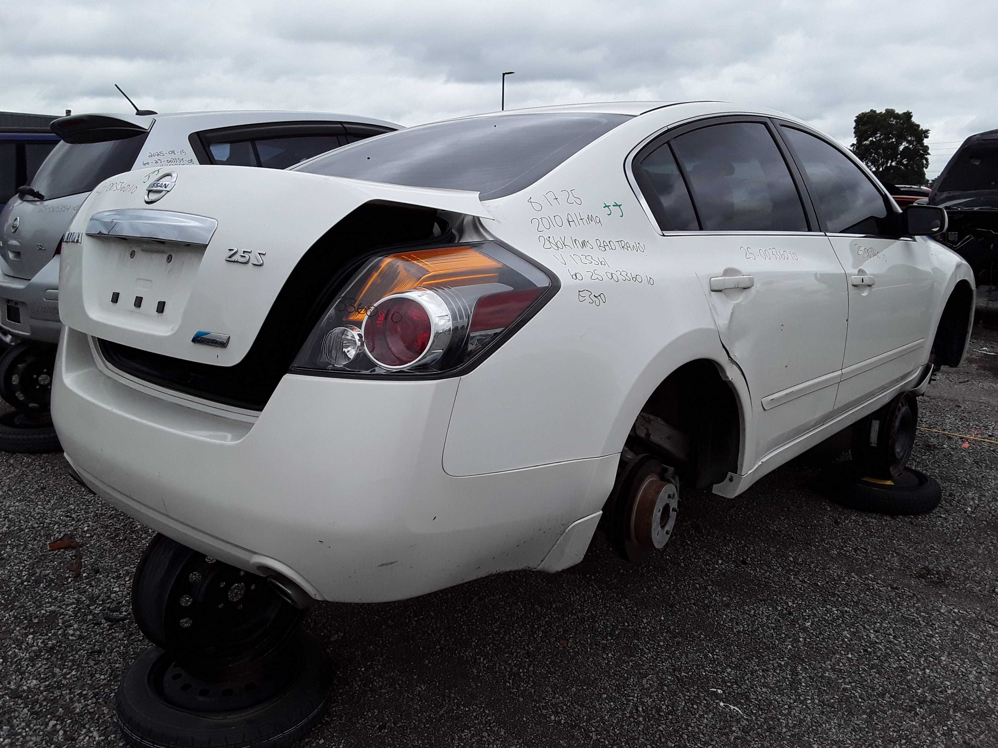 NISSAN ALTIMA 2010