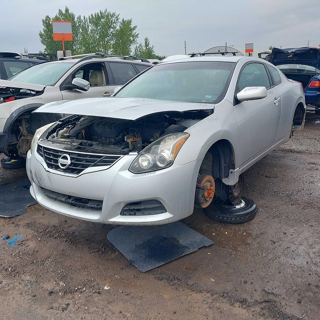NISSAN ALTIMA 2010