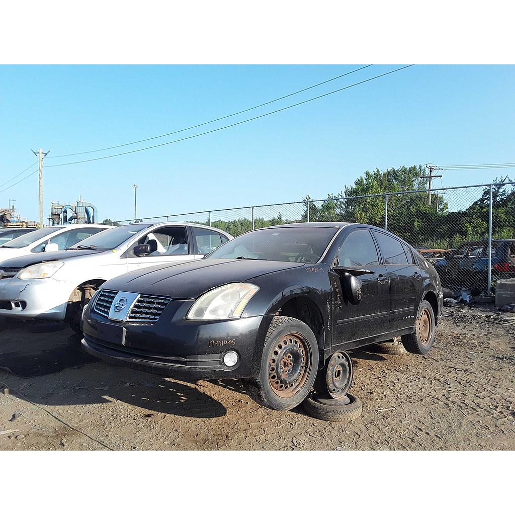 NISSAN MAXIMA 2005