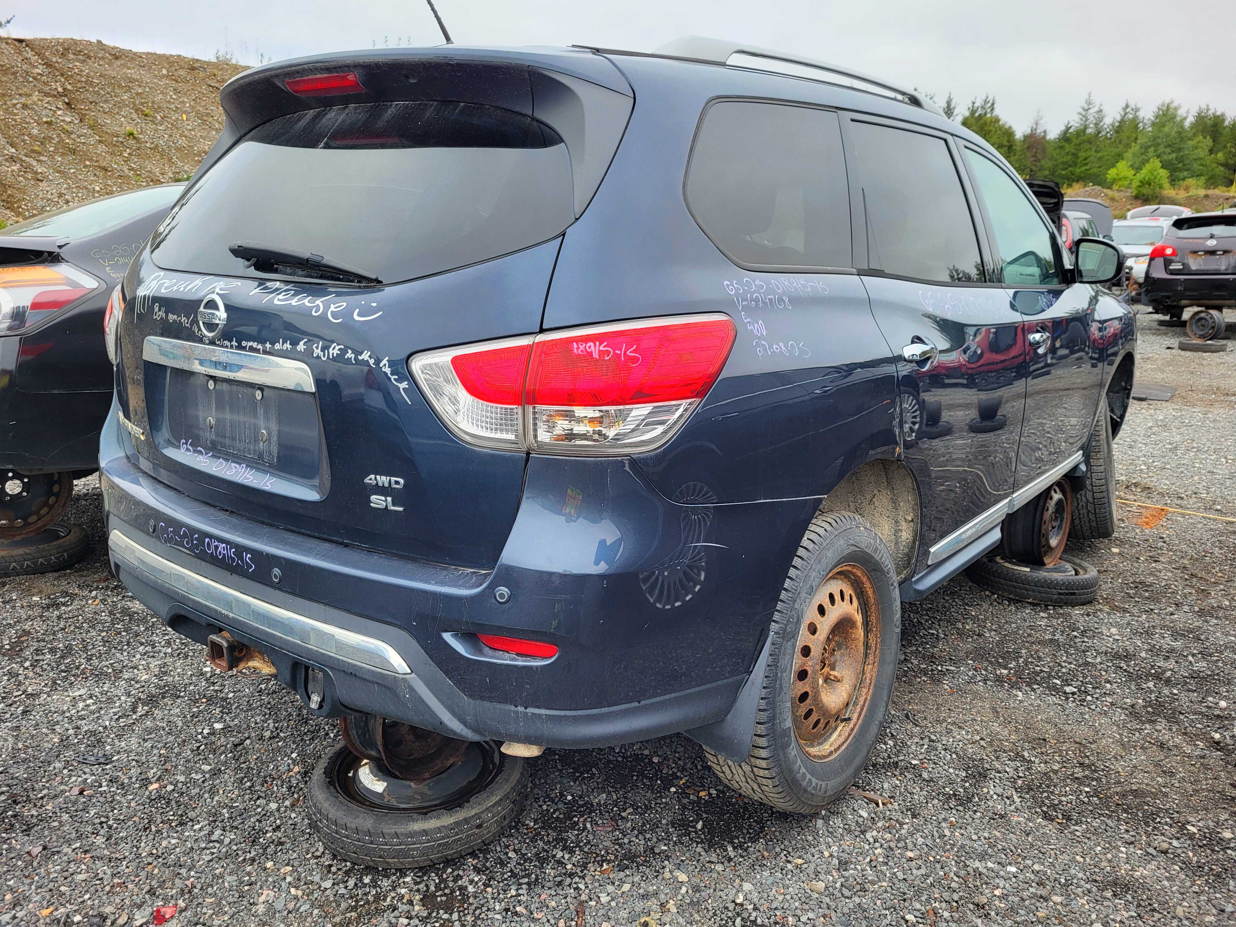 NISSAN PATHFINDER 2015