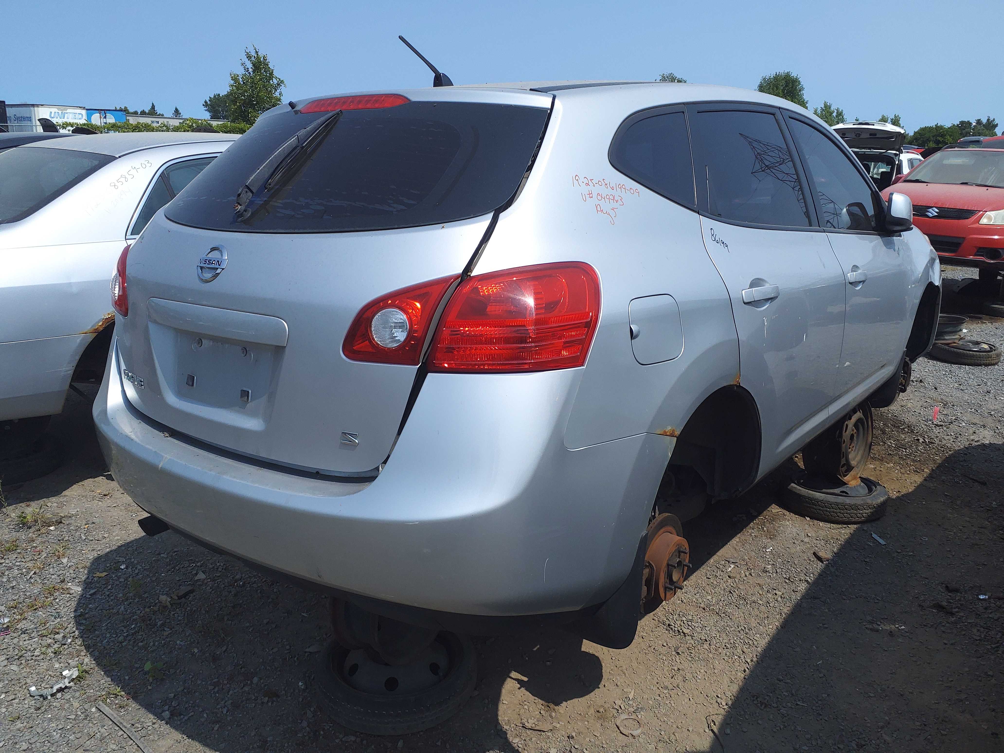 NISSAN ROGUE 2009