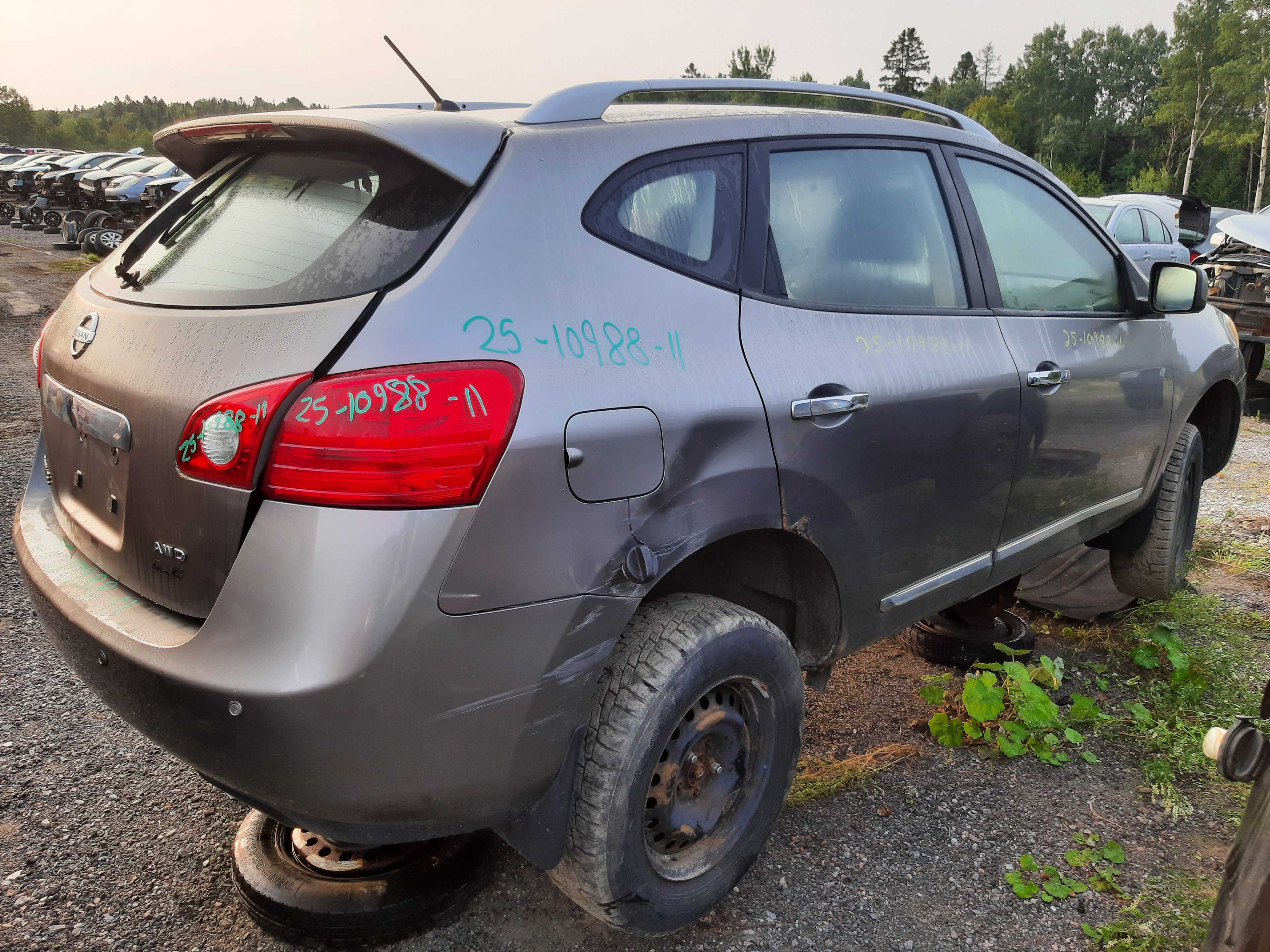 NISSAN ROGUE 2011