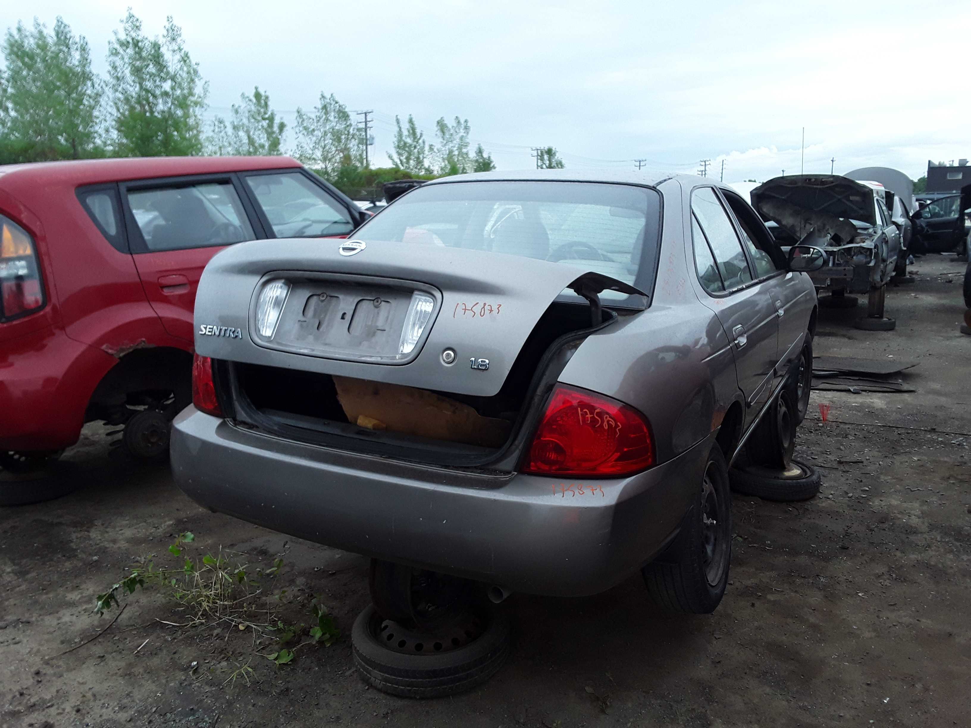 NISSAN SENTRA 2004