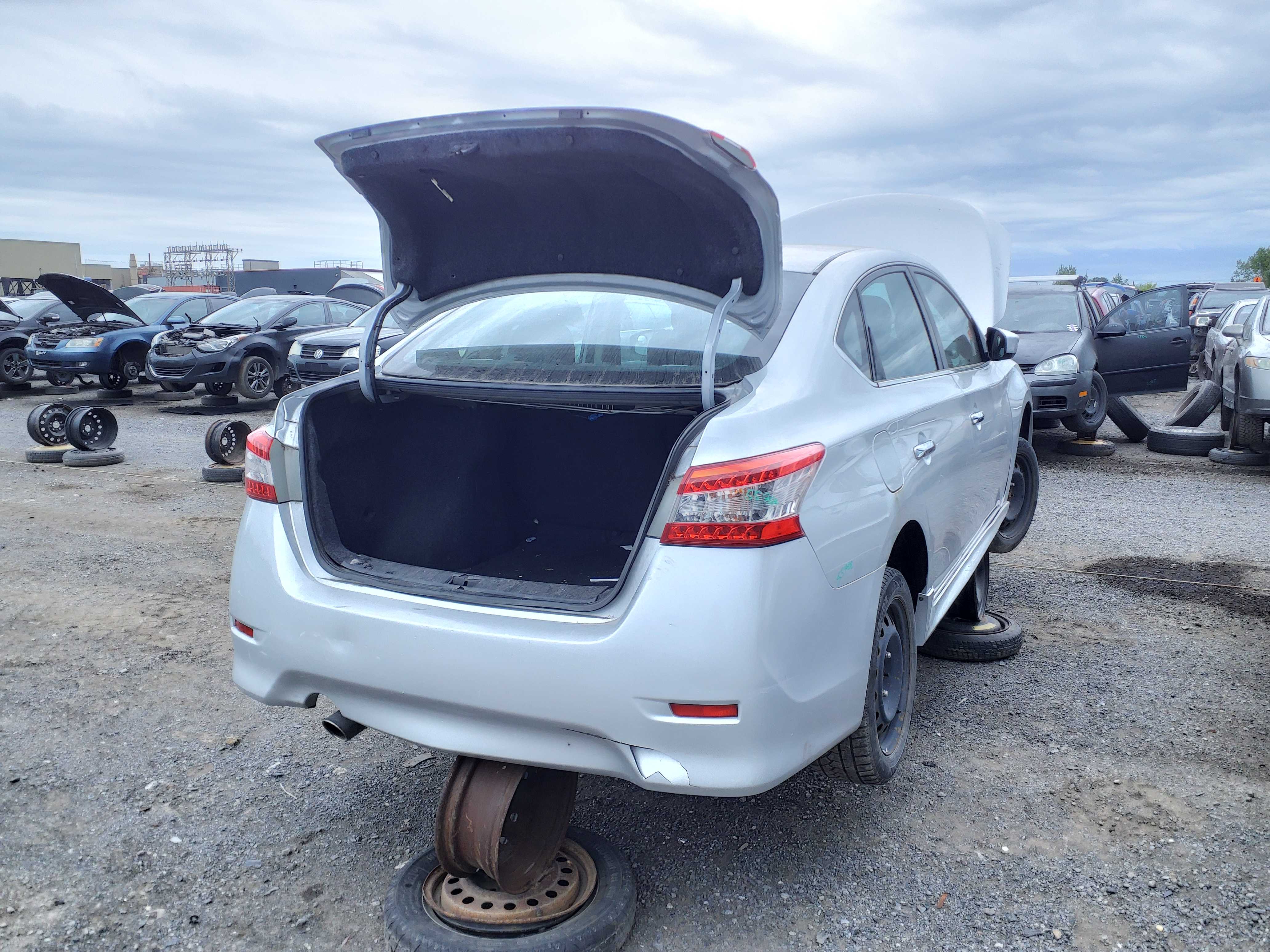 NISSAN SENTRA 2014