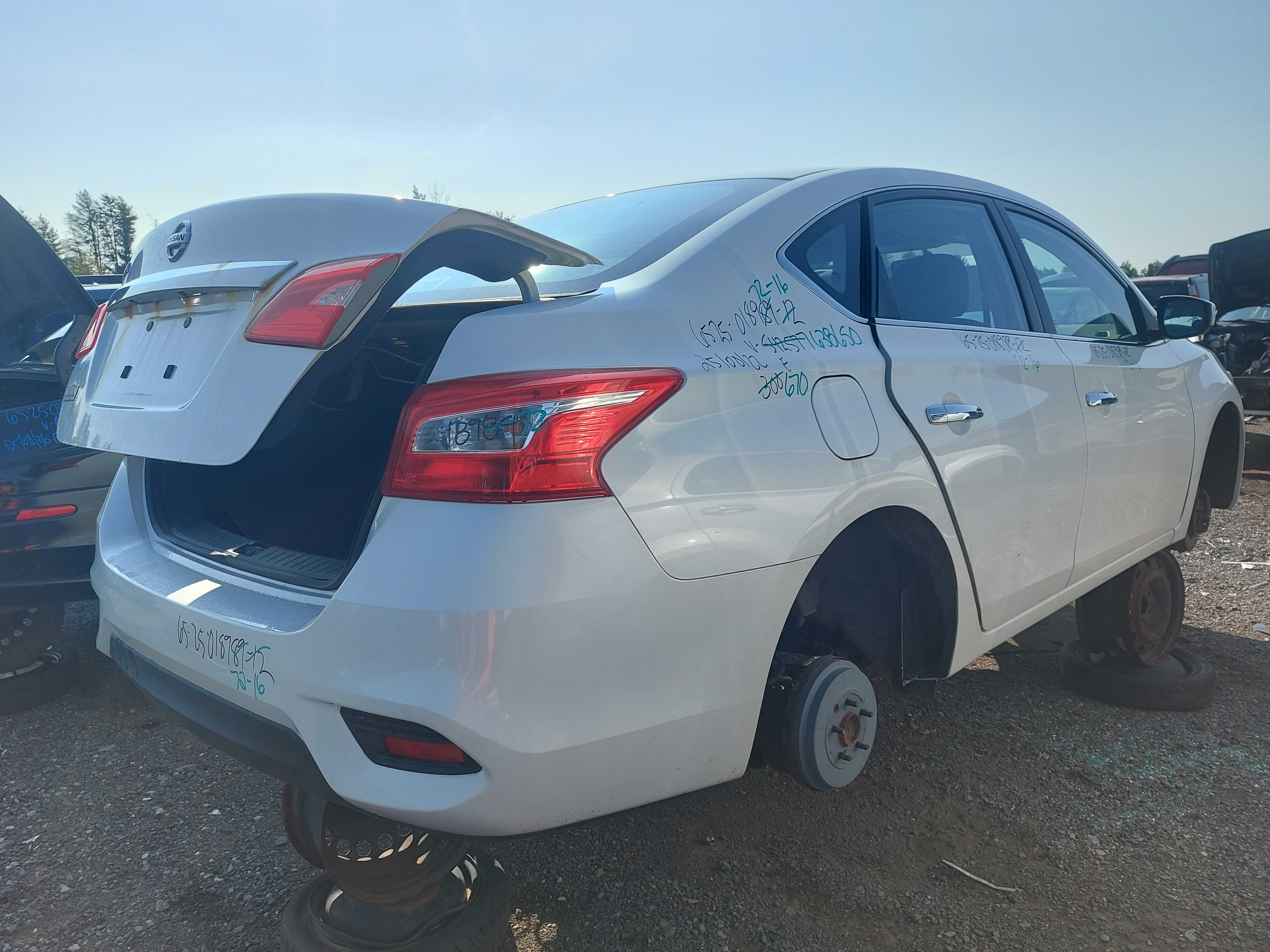 NISSAN SENTRA 2016