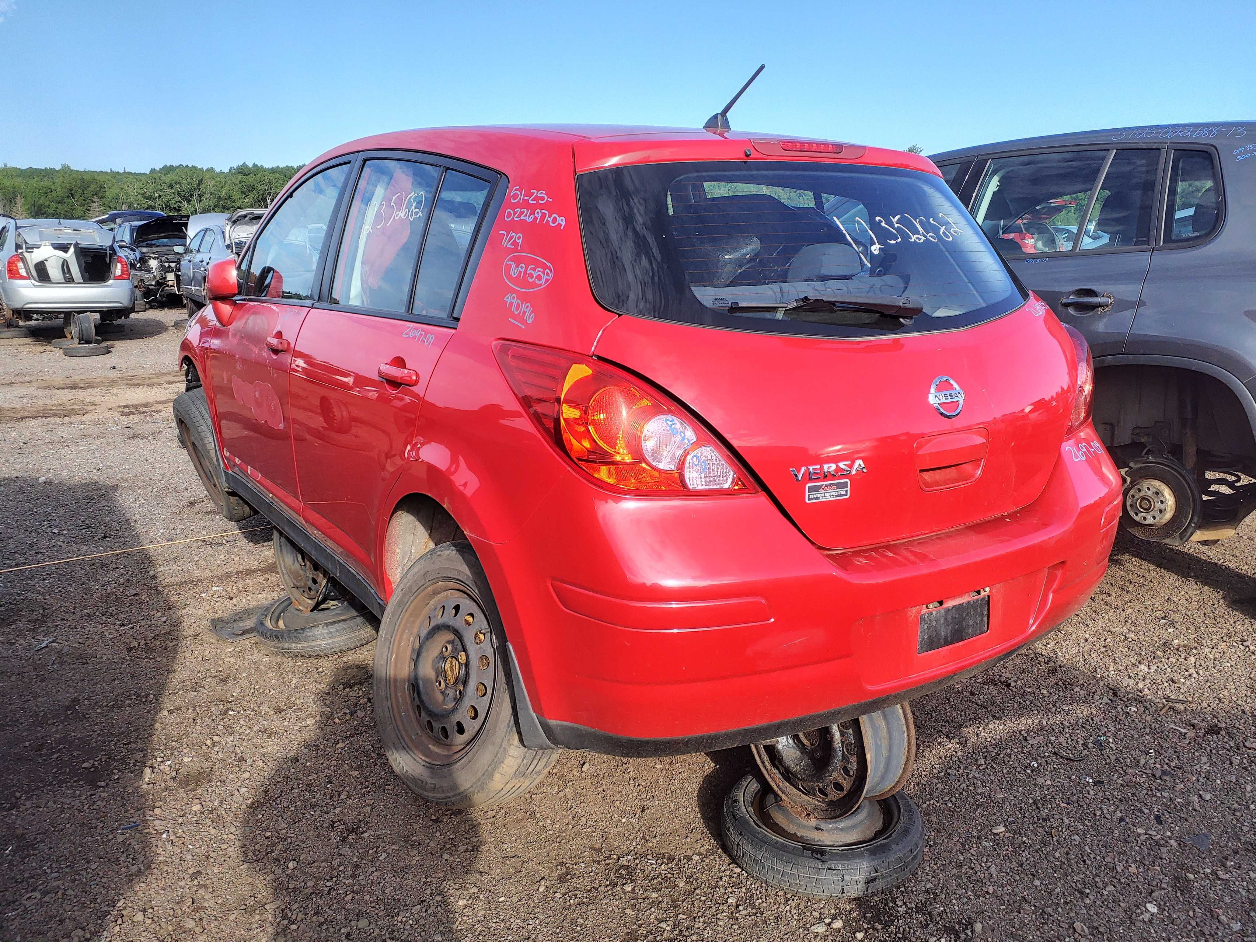 NISSAN VERSA 2009