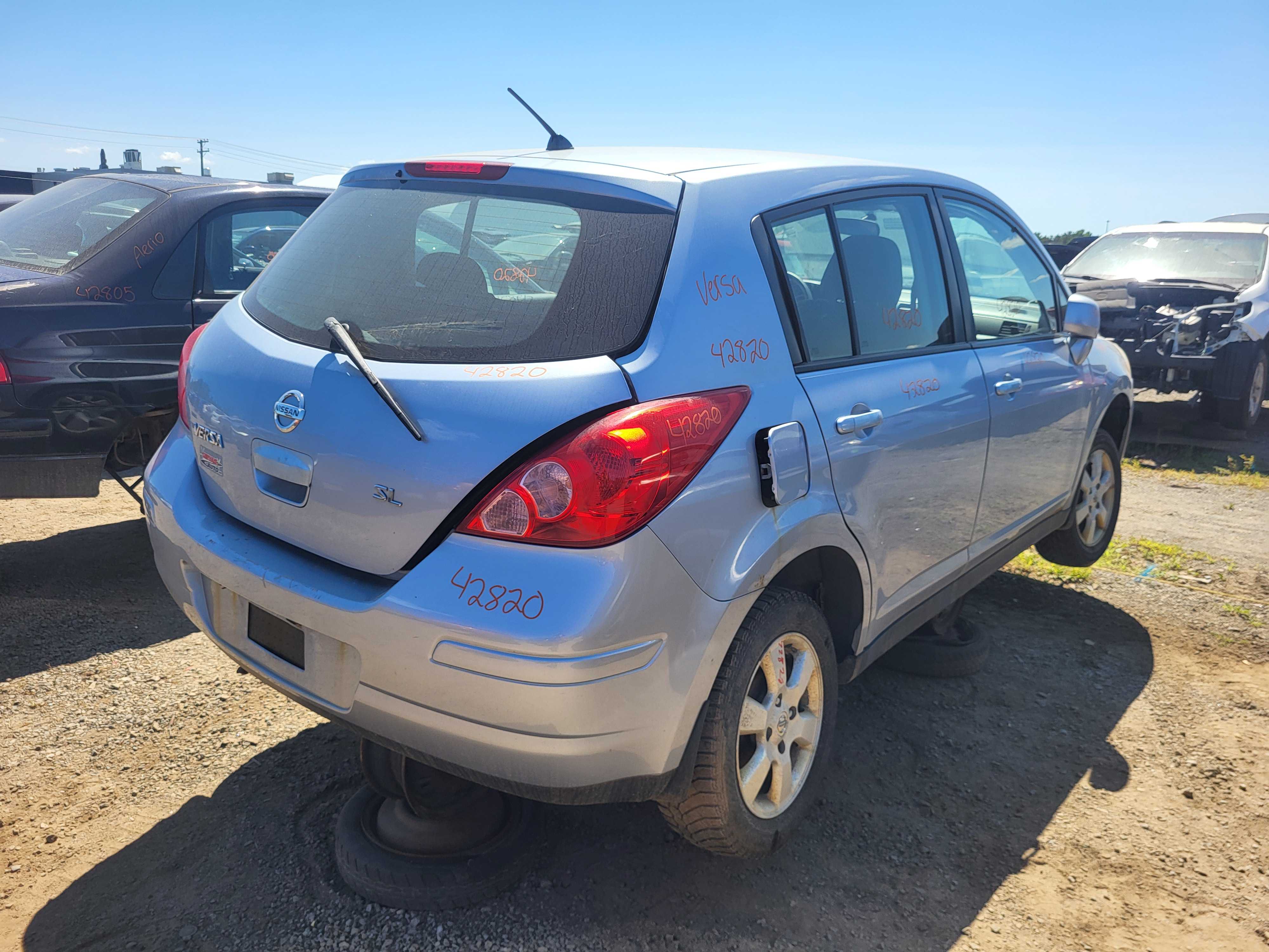 NISSAN VERSA 2009