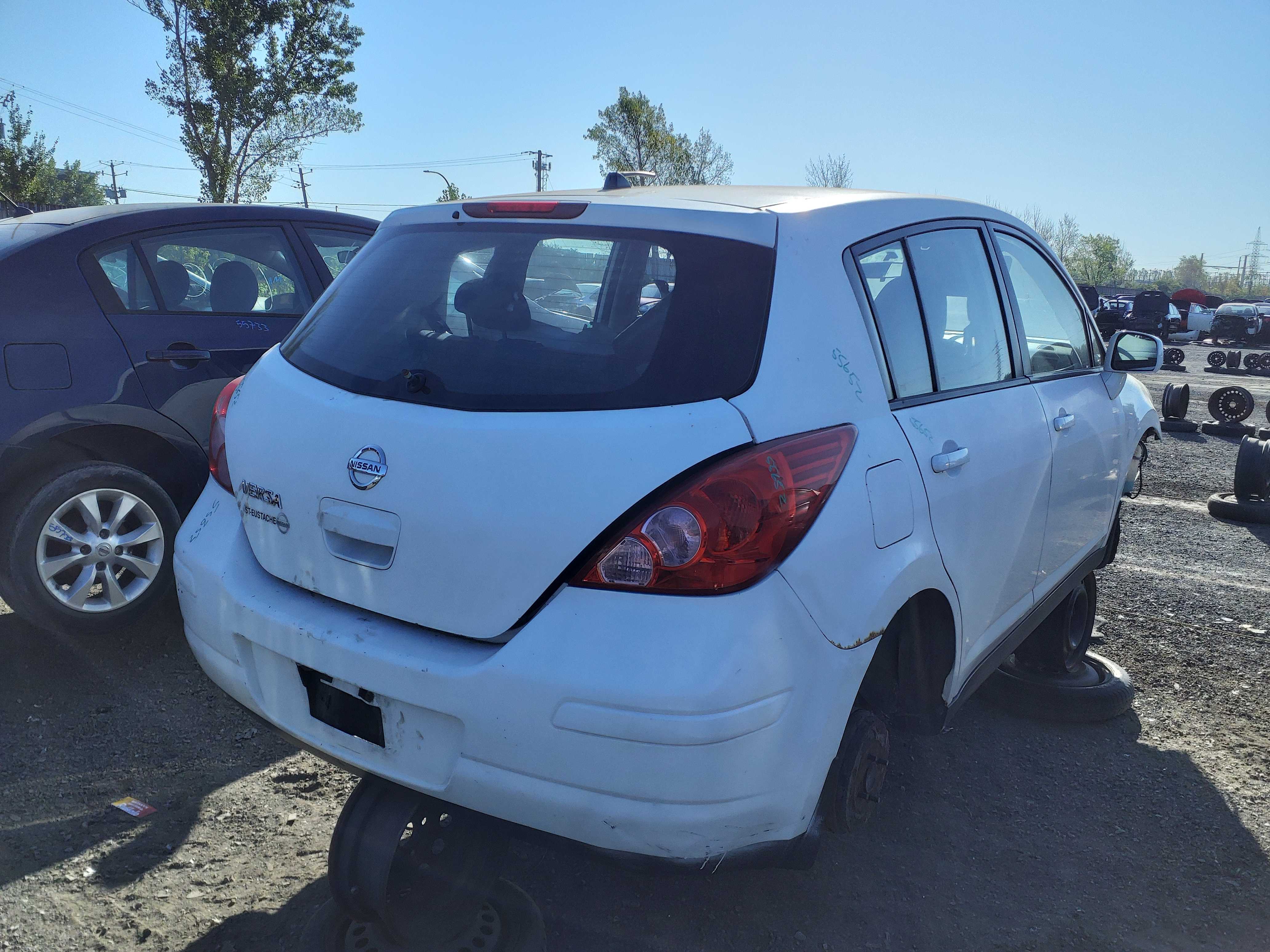 NISSAN VERSA 2009