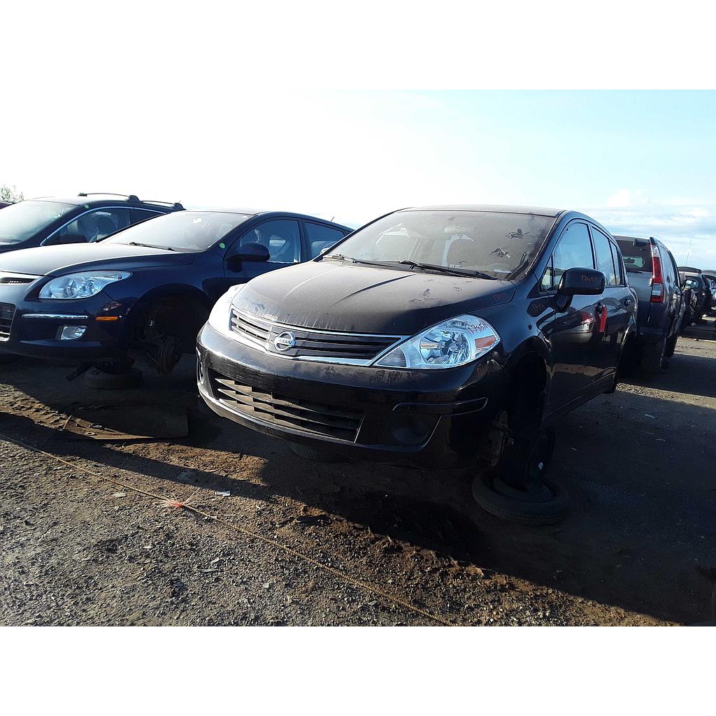NISSAN VERSA 2010