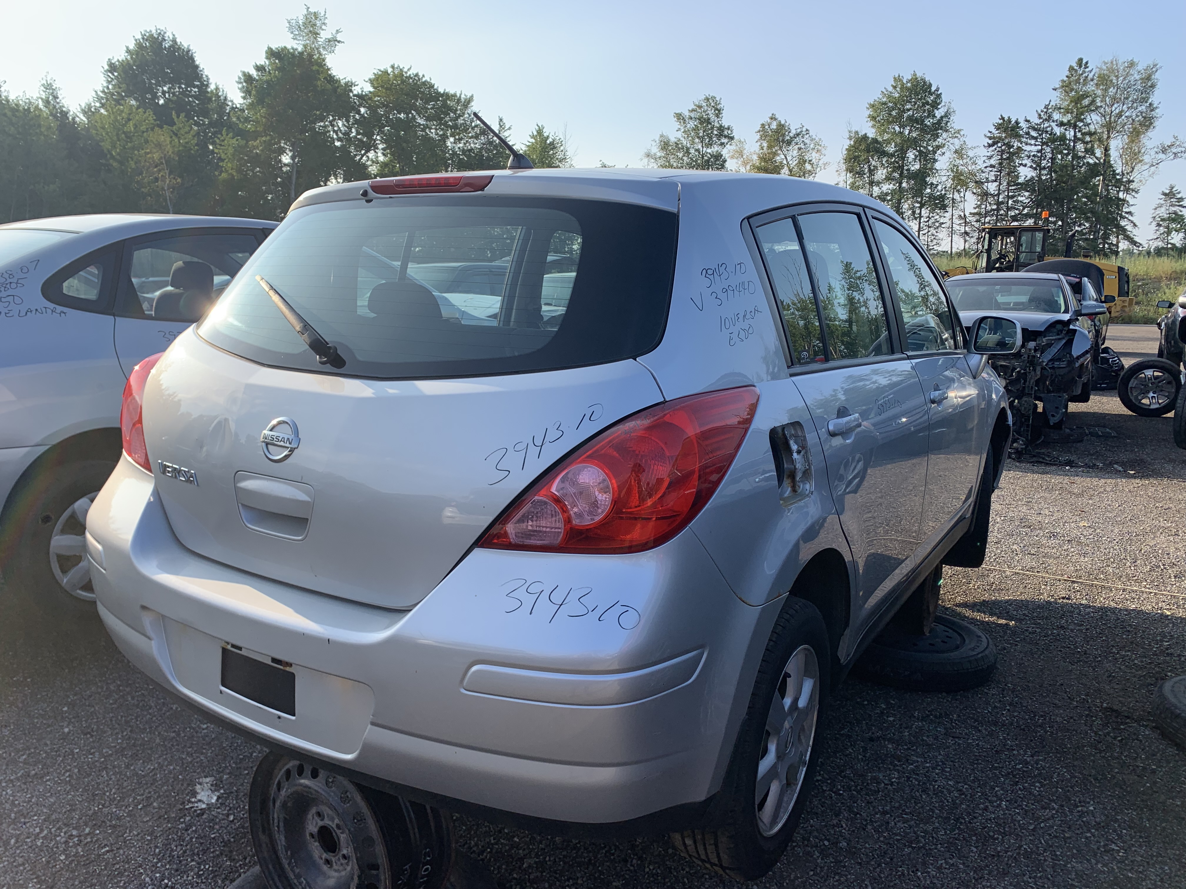 NISSAN VERSA 2010