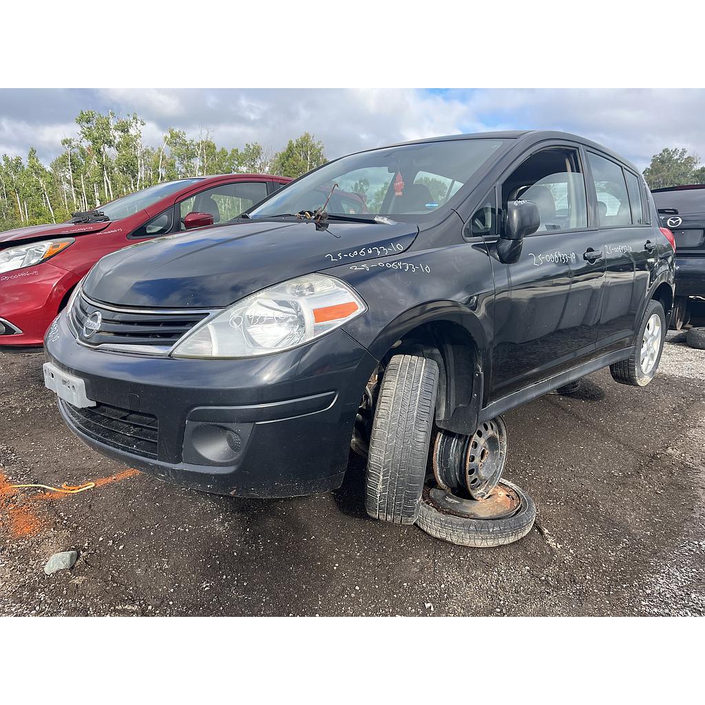 NISSAN VERSA 2010