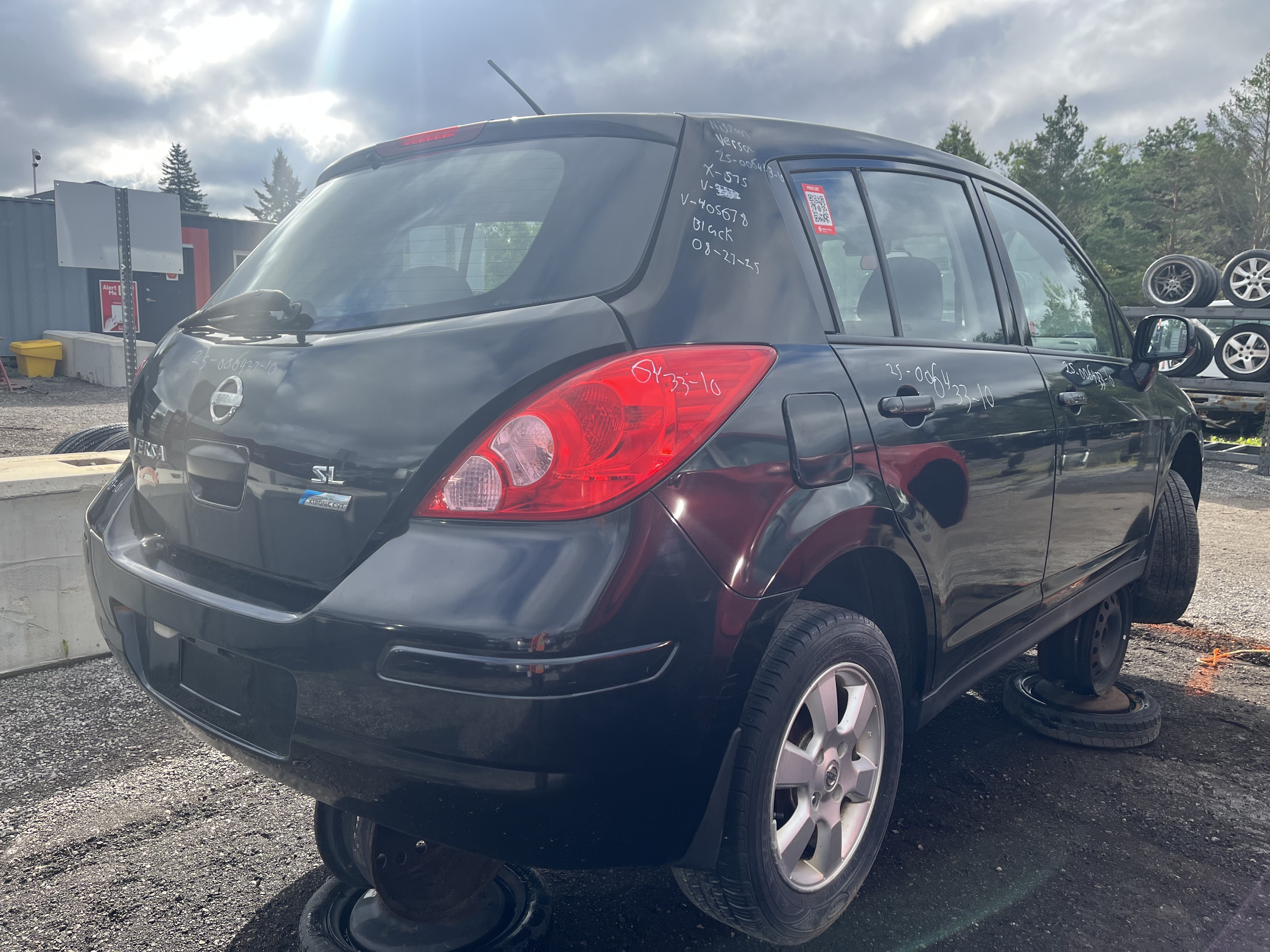 NISSAN VERSA 2010