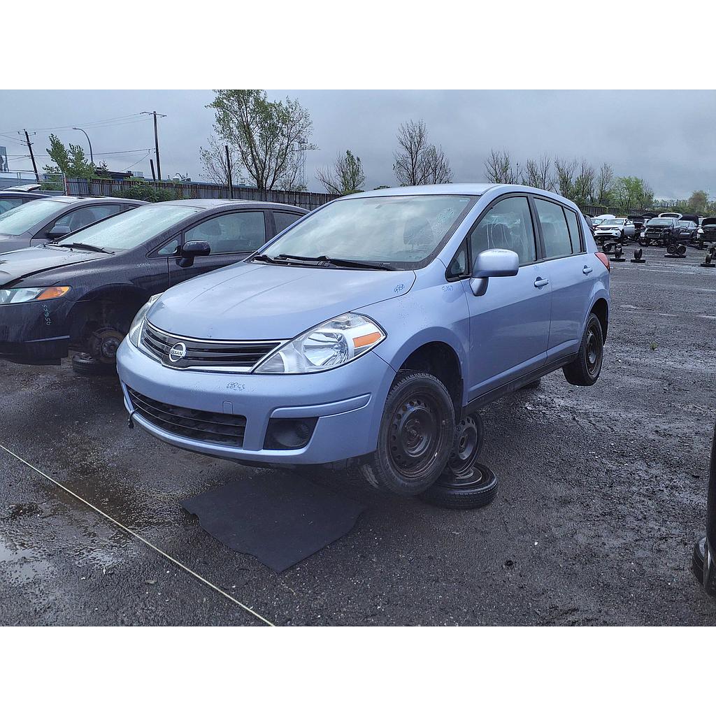 NISSAN VERSA 2011