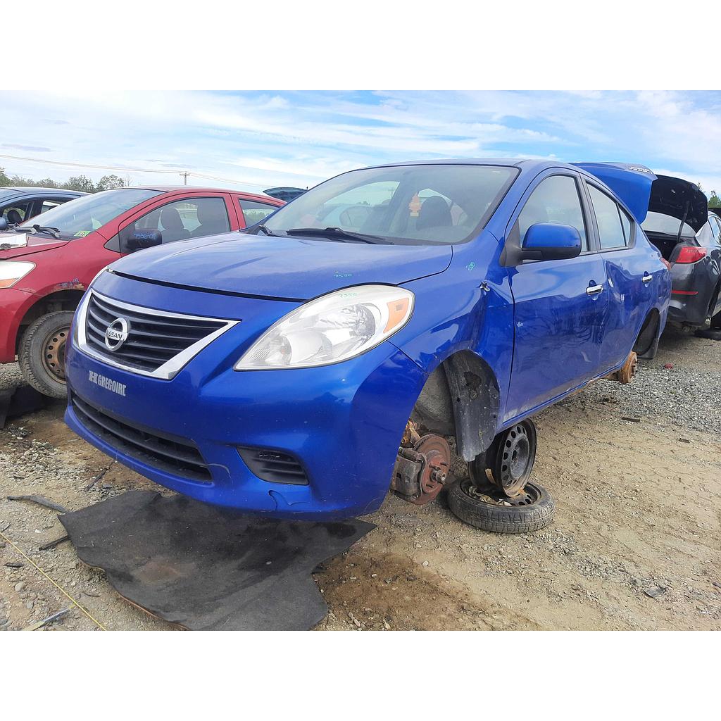 NISSAN VERSA 2012