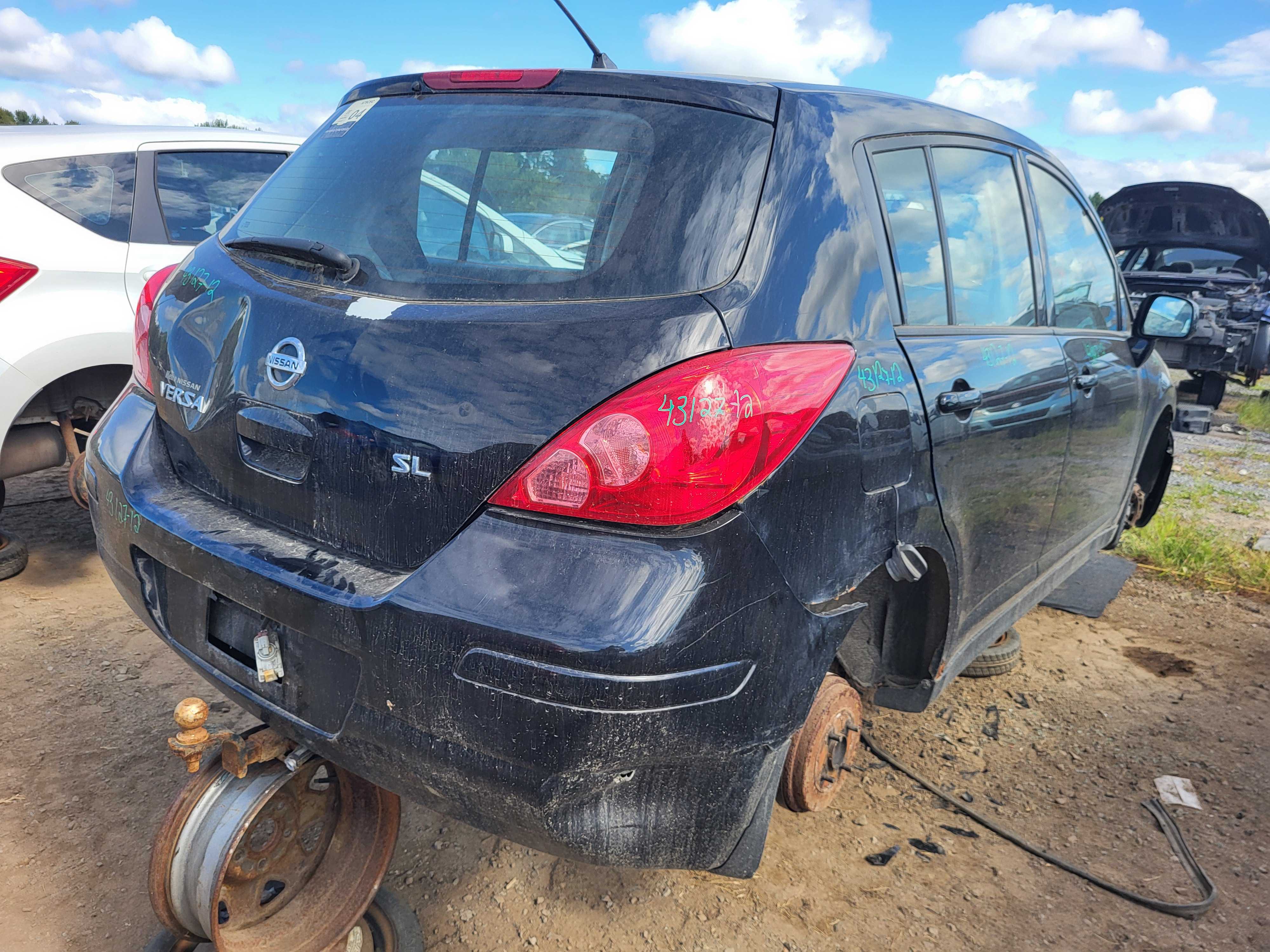 NISSAN VERSA 2012