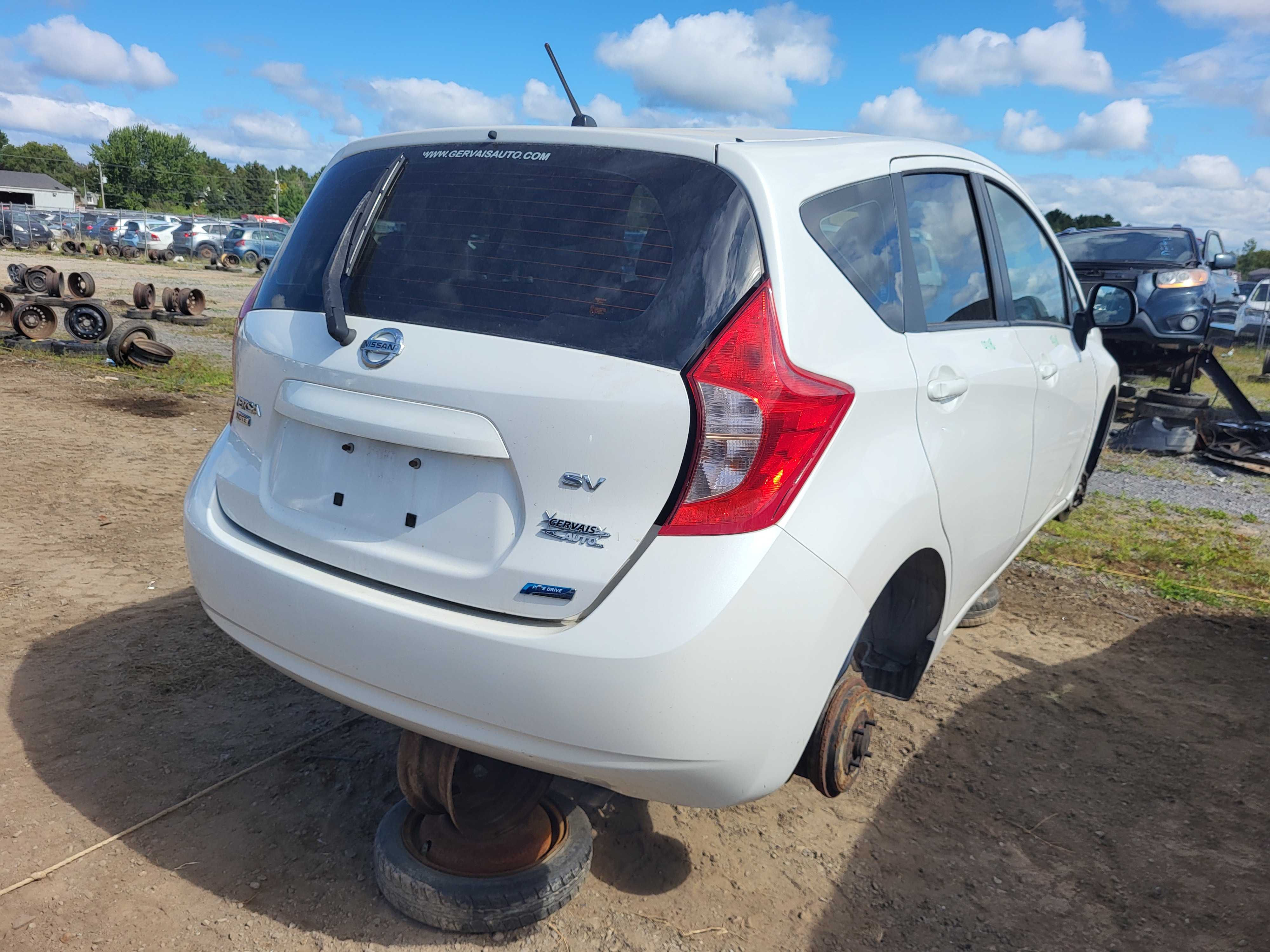 NISSAN VERSA 2014