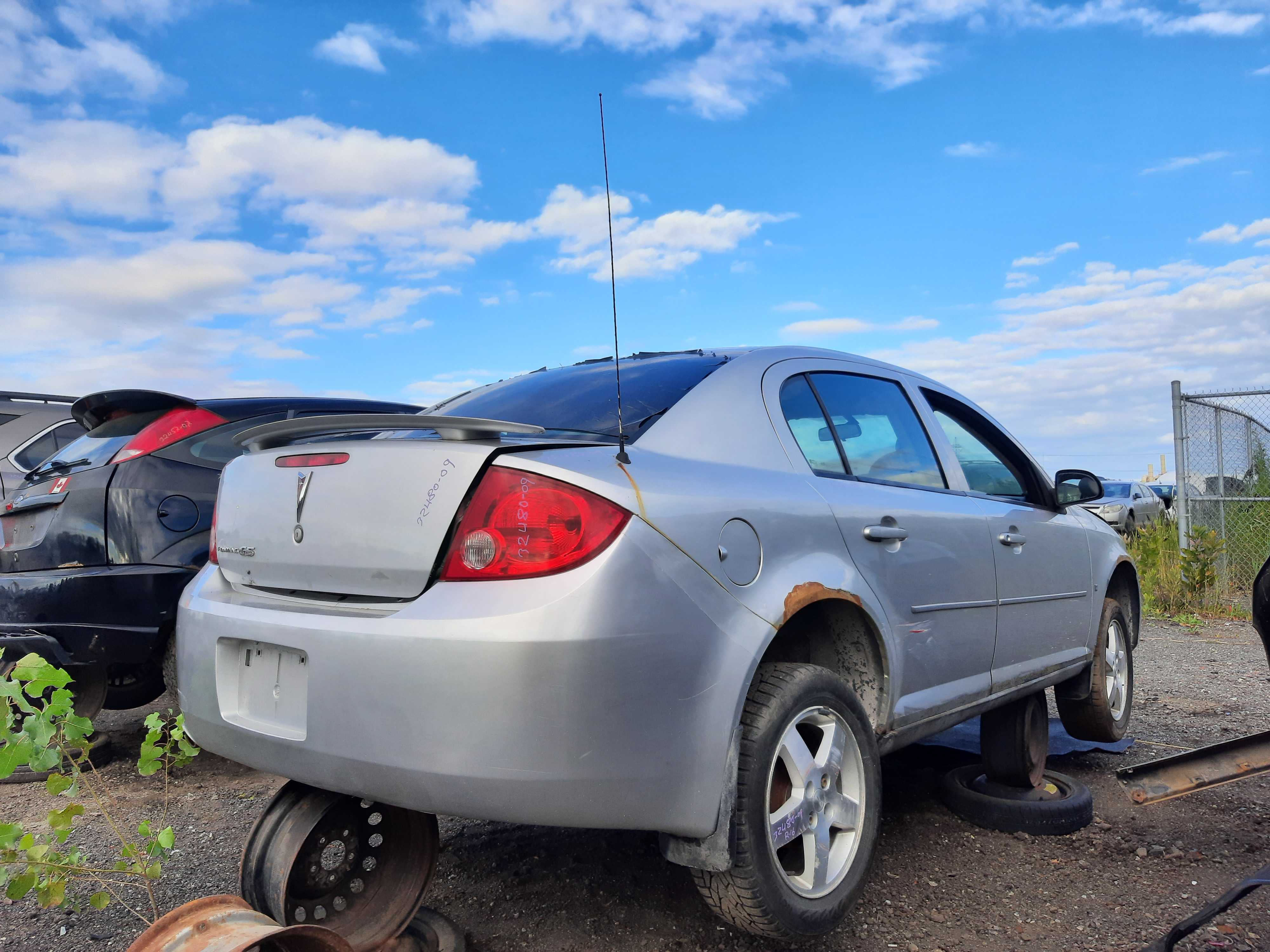PONTIAC G5 2009