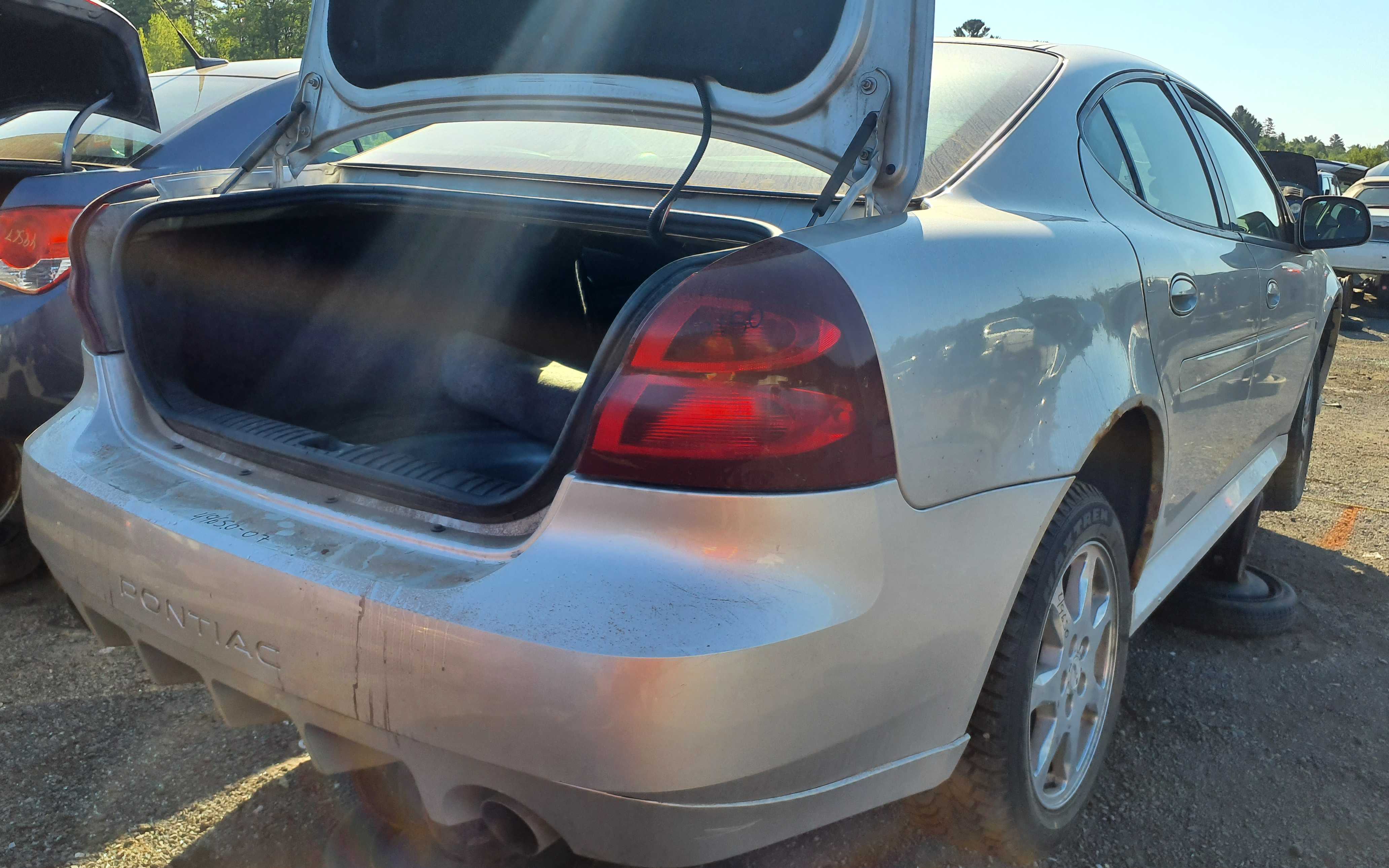 PONTIAC GRAND PRIX 2007