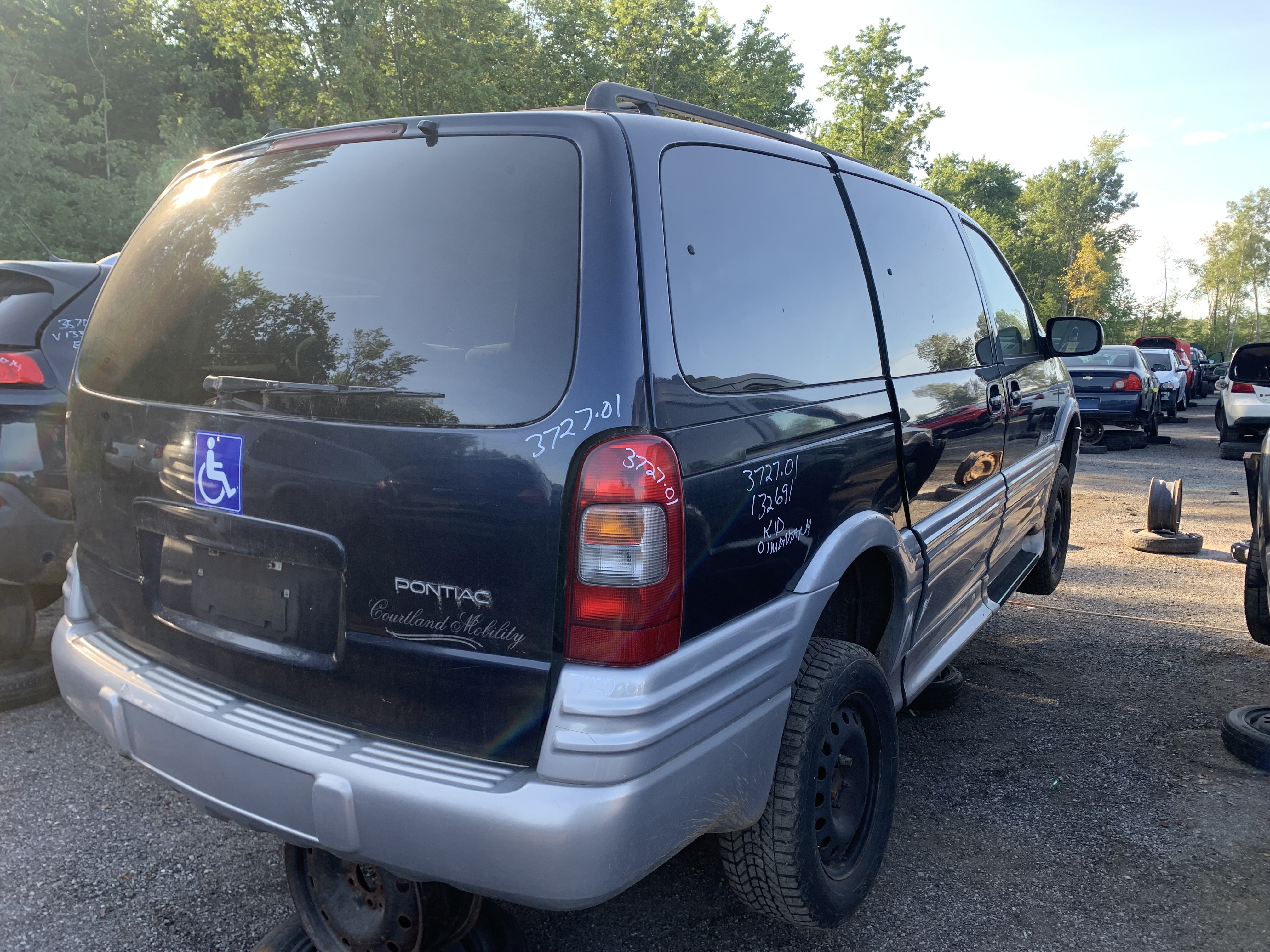 PONTIAC MONTANA 2001