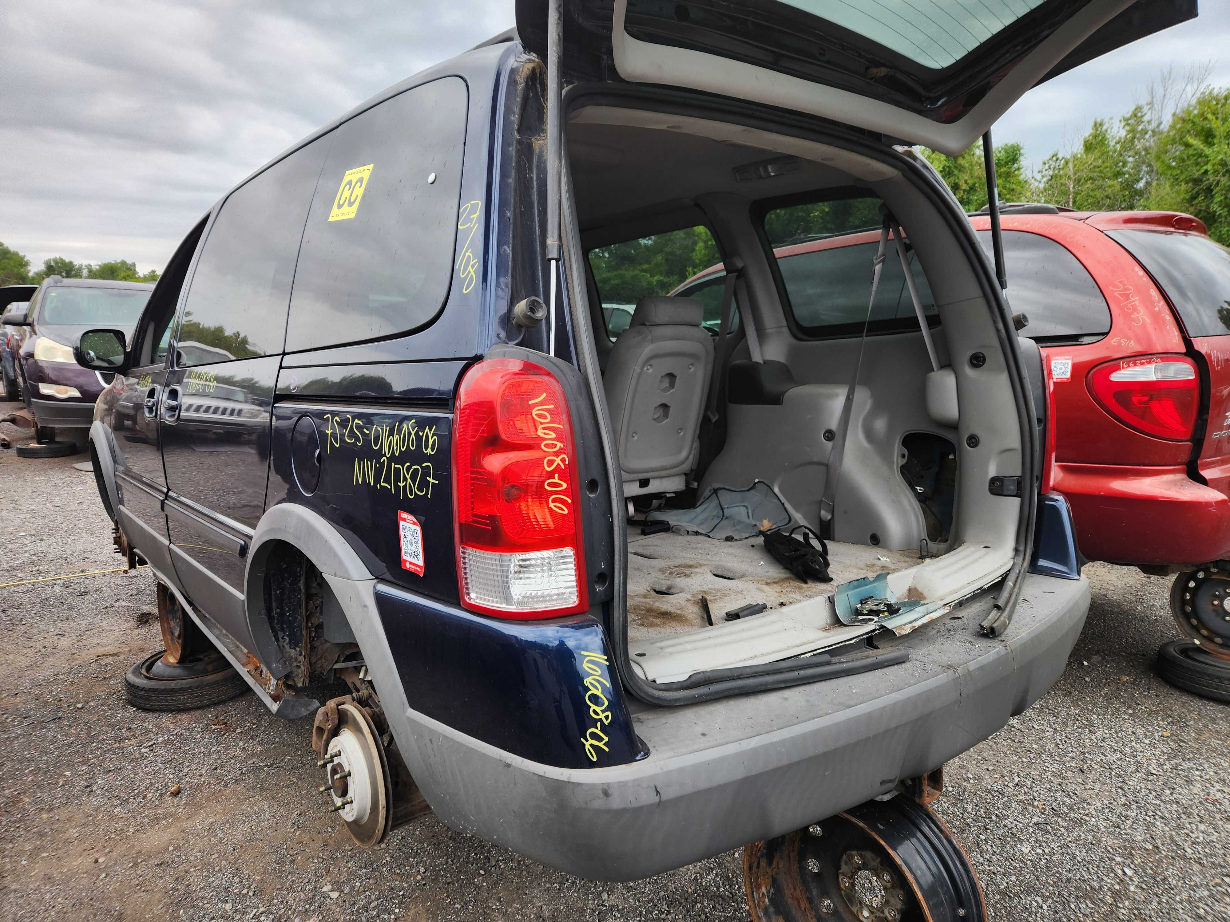 PONTIAC MONTANA 2006
