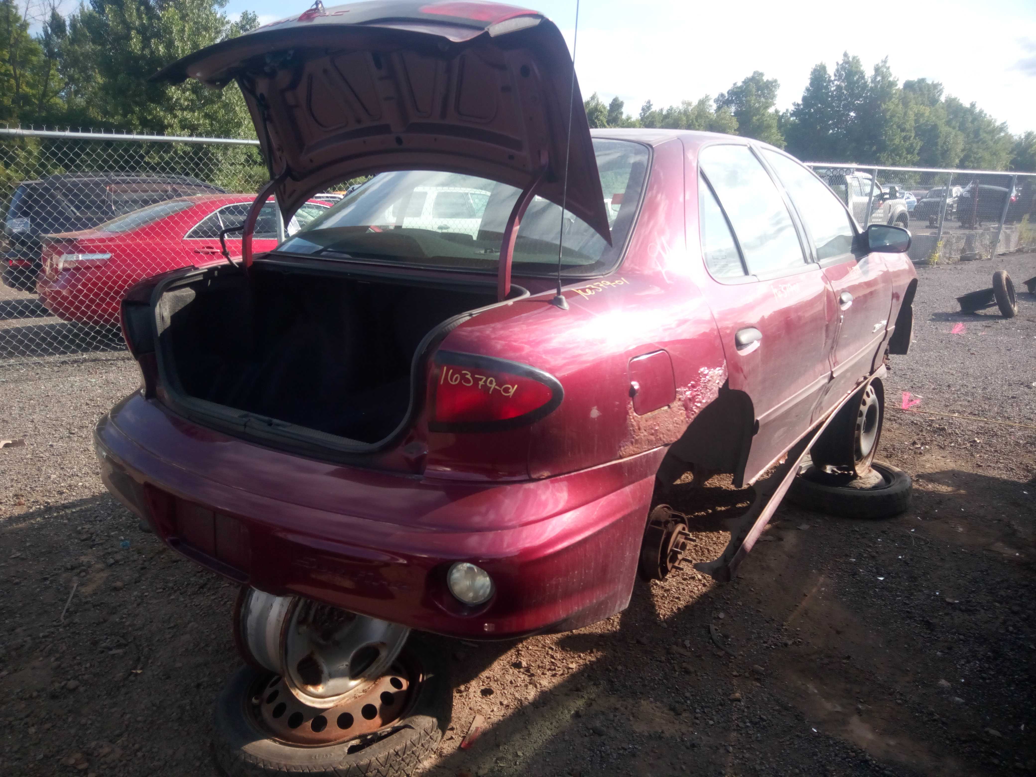 PONTIAC SUNFIRE 2001