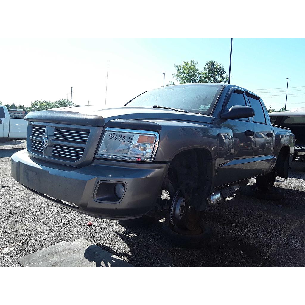 RAM DAKOTA 2011