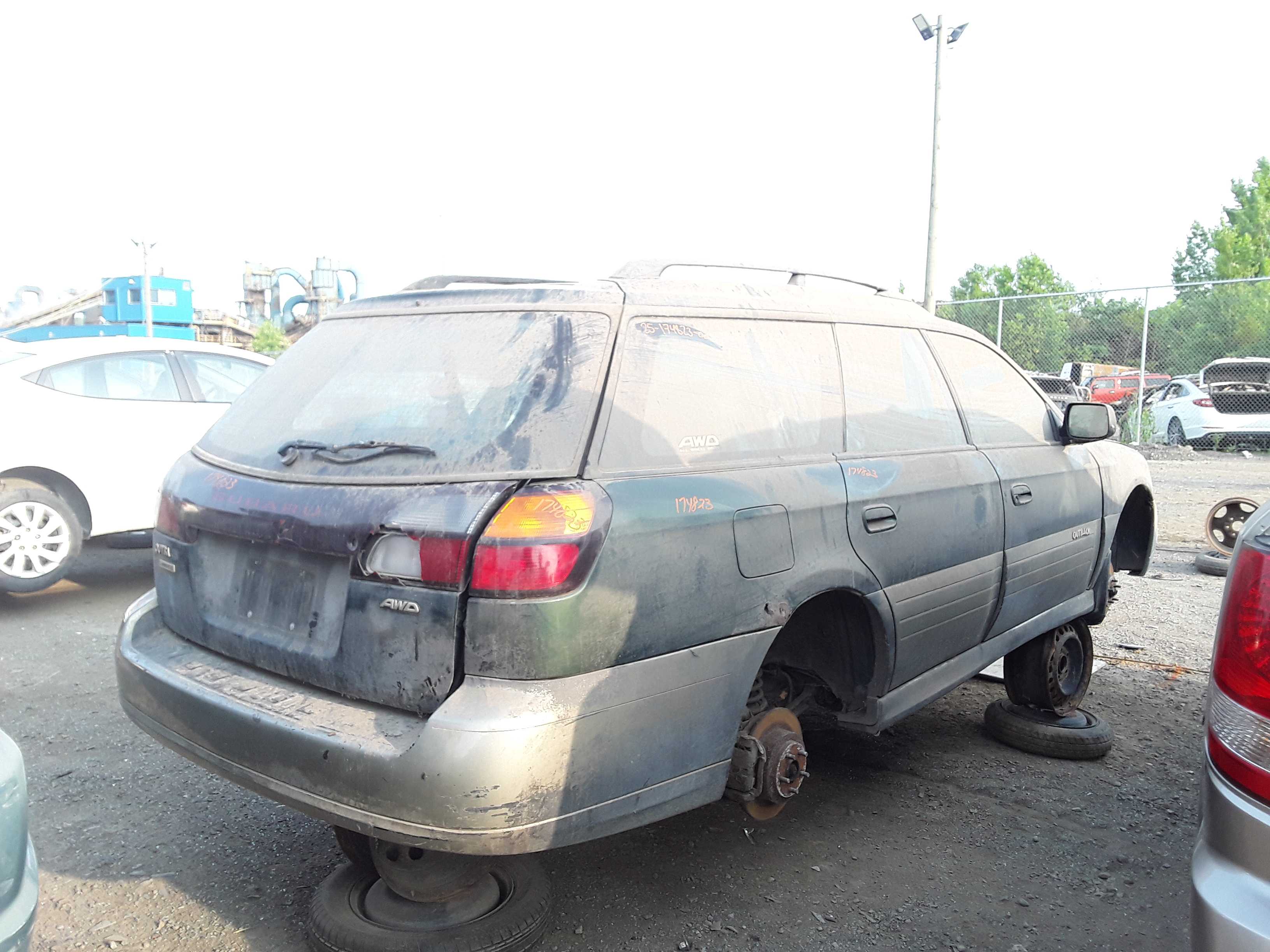 SUBARU LEGACY 2000