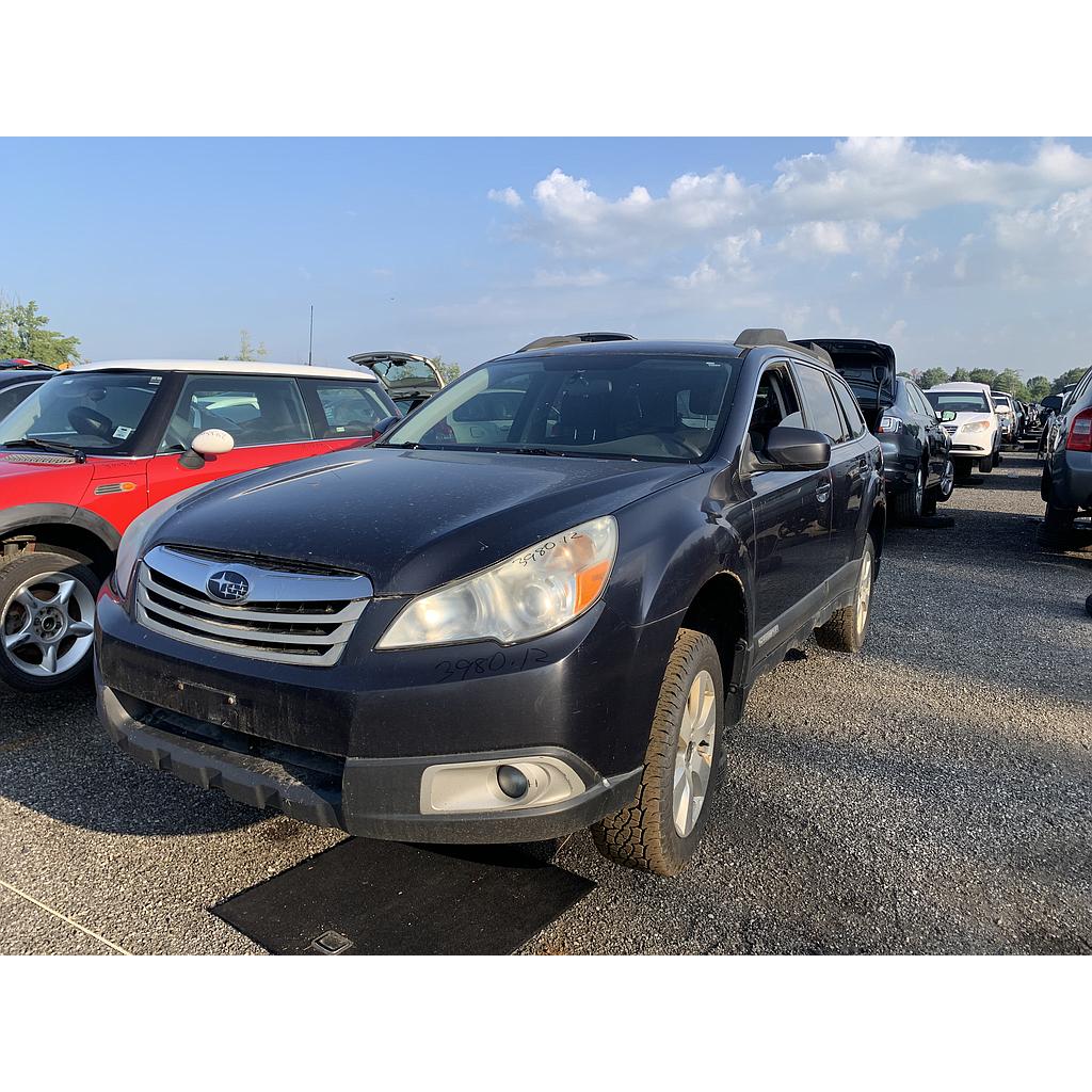 SUBARU OUTBACK 2012