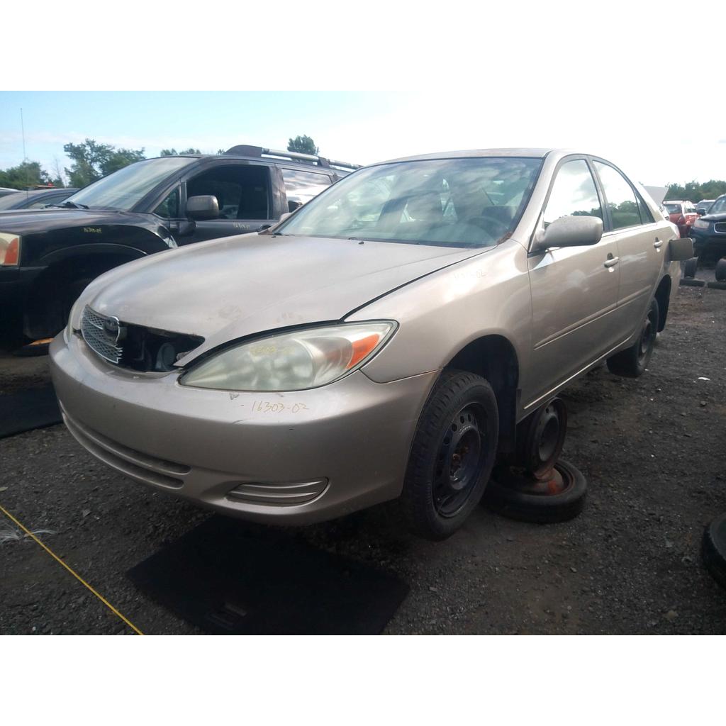 TOYOTA CAMRY 2002
