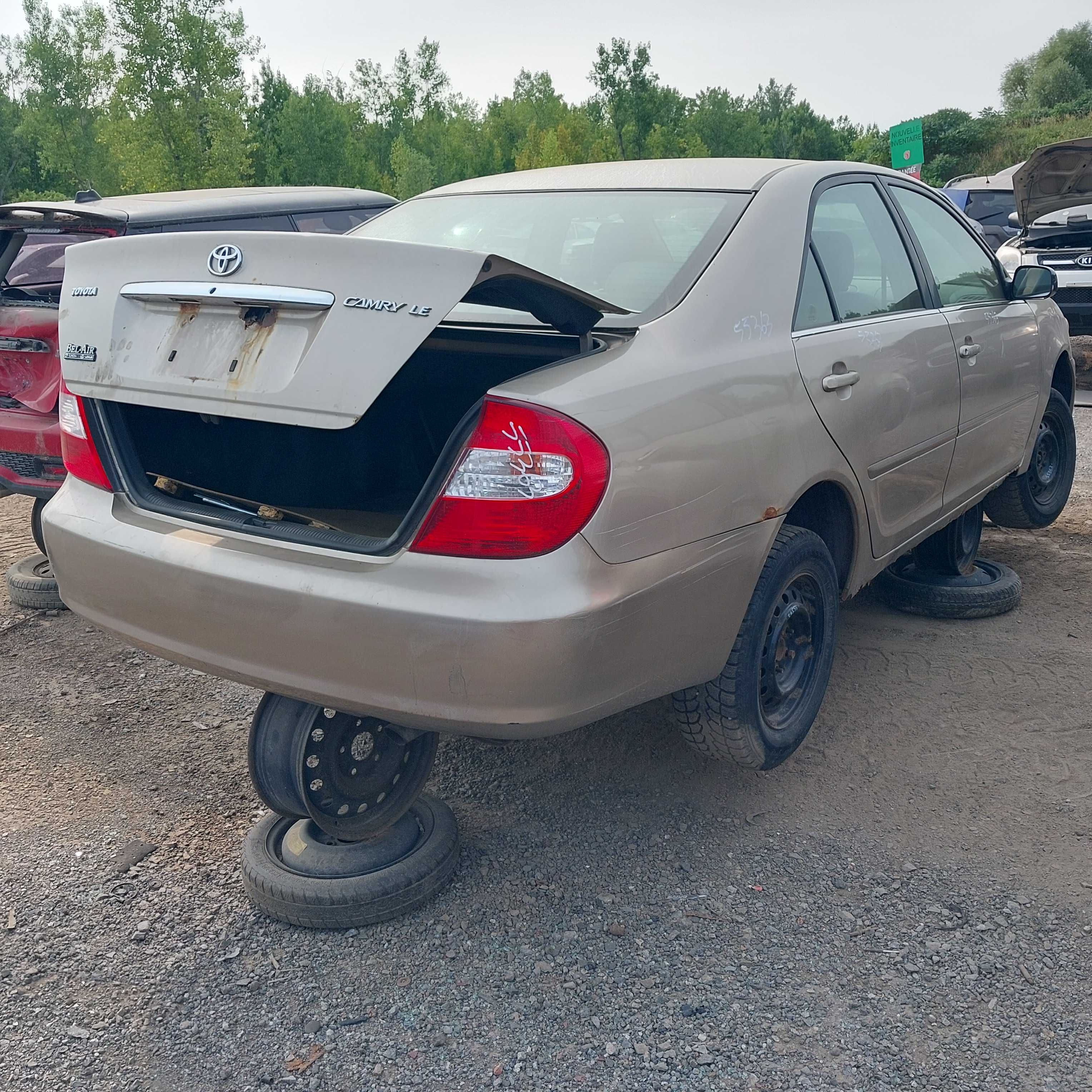 TOYOTA CAMRY 2002